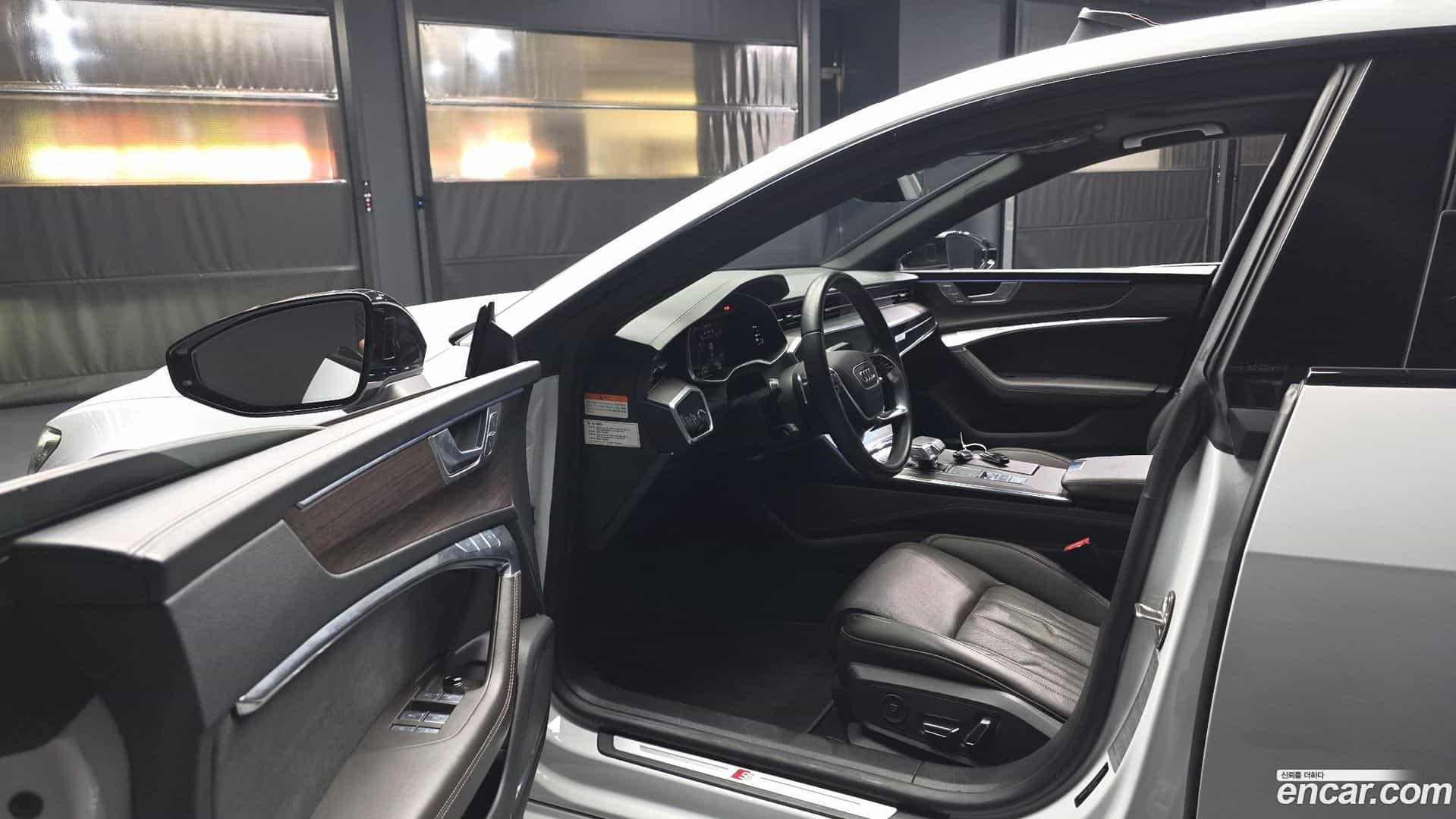 A7 Audi 2022.5-INNER-010