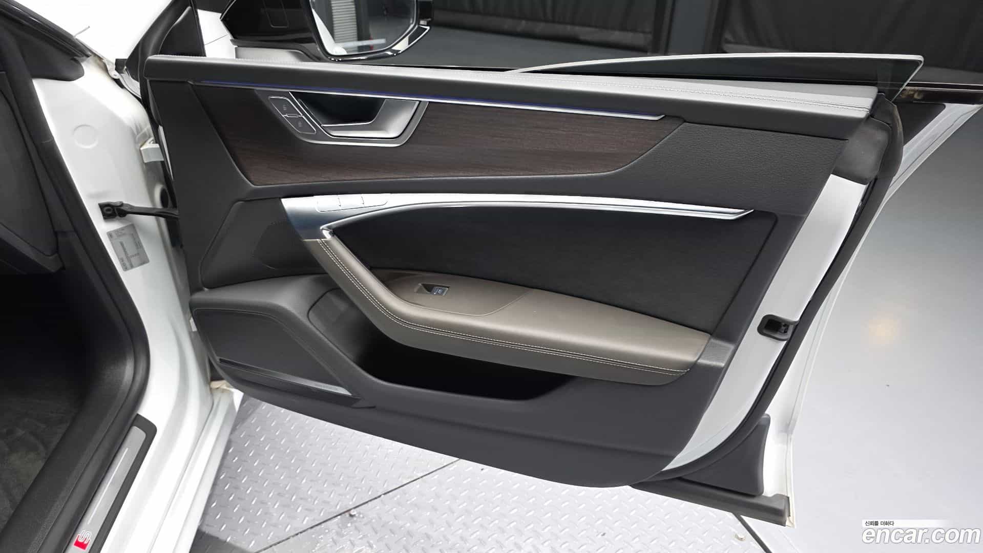 A7 Audi 2022.5-INNER-034