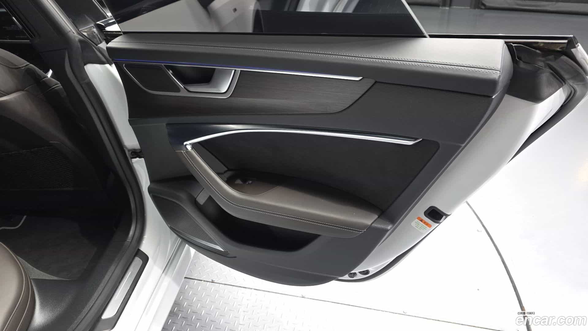 A7 Audi 2022.5-INNER-035