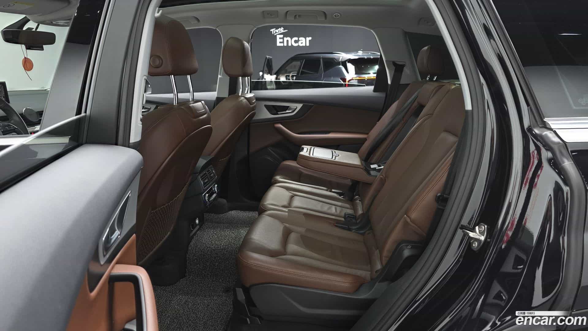 Q7 Audi 2019.9-OPTION-015