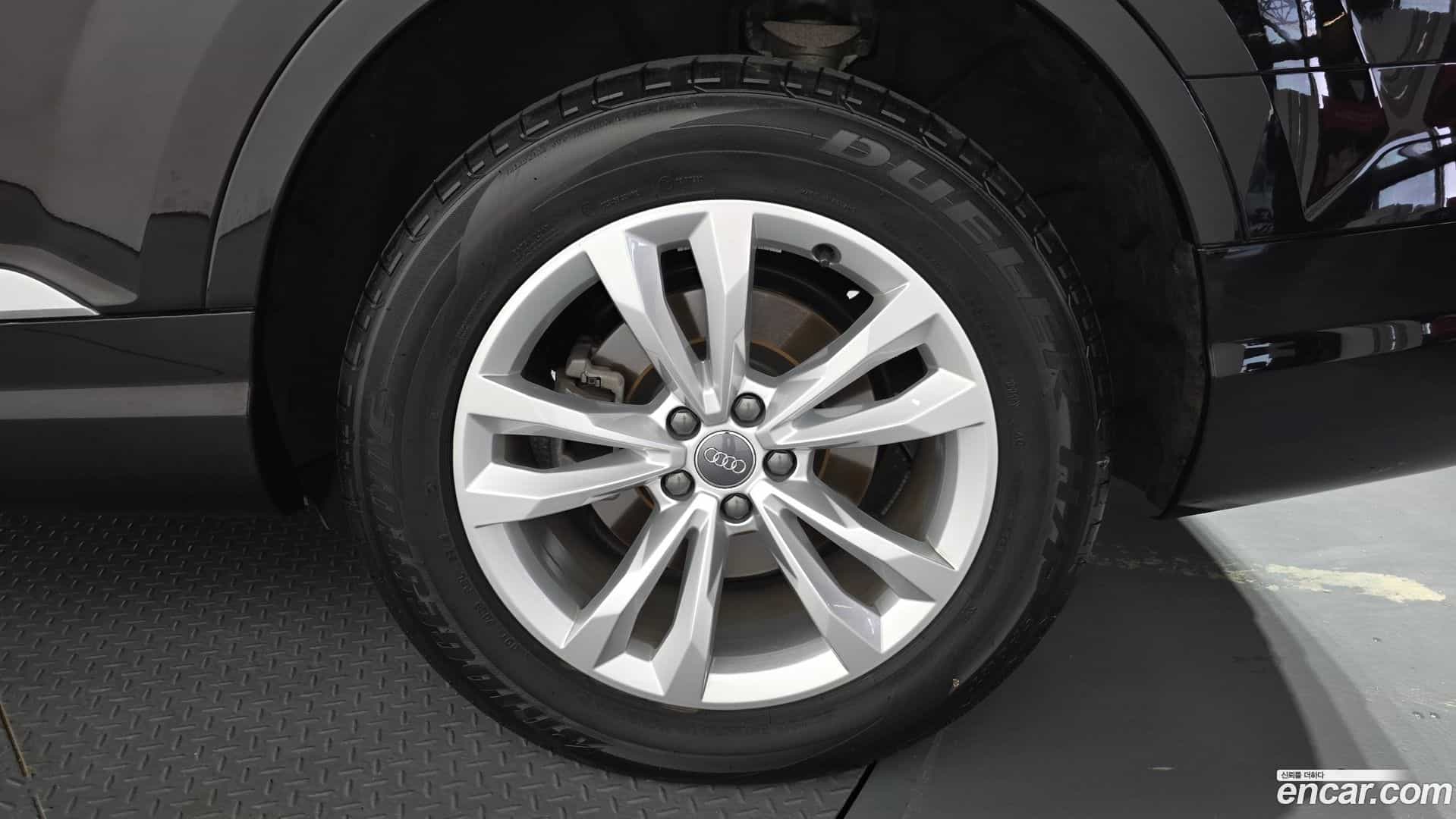 Q7 Audi 2019.9-OUTER-031