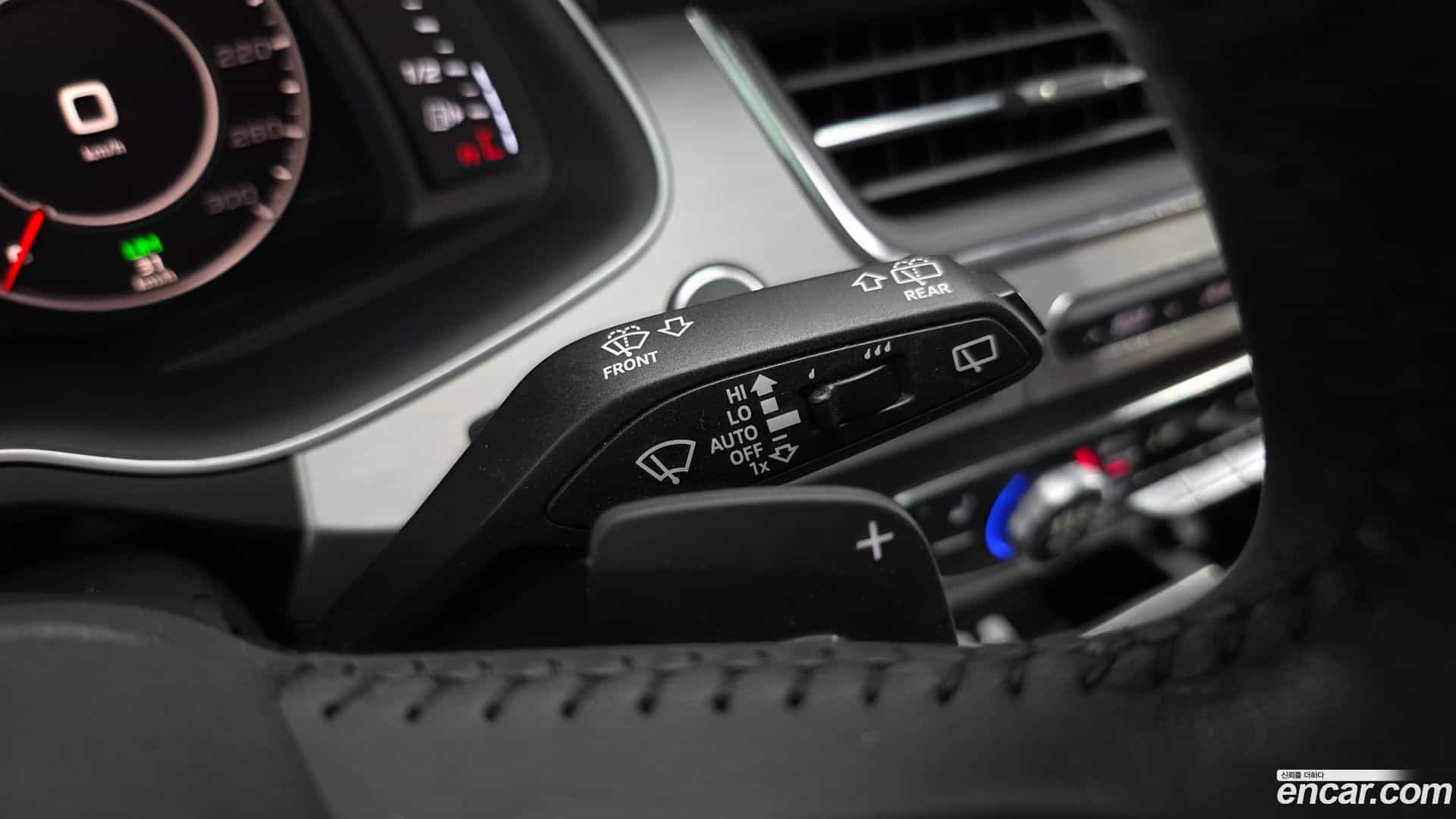 Q7 Audi 2019.9-OPTION-042