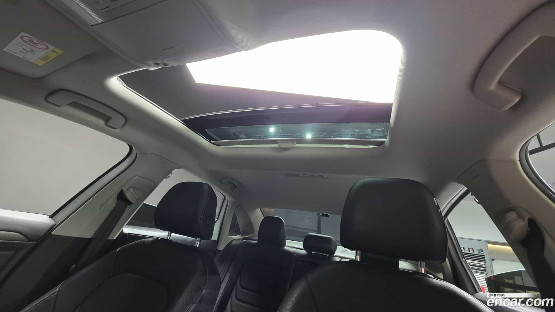 Jetta Volkswagen 2021.11-OPTION-015