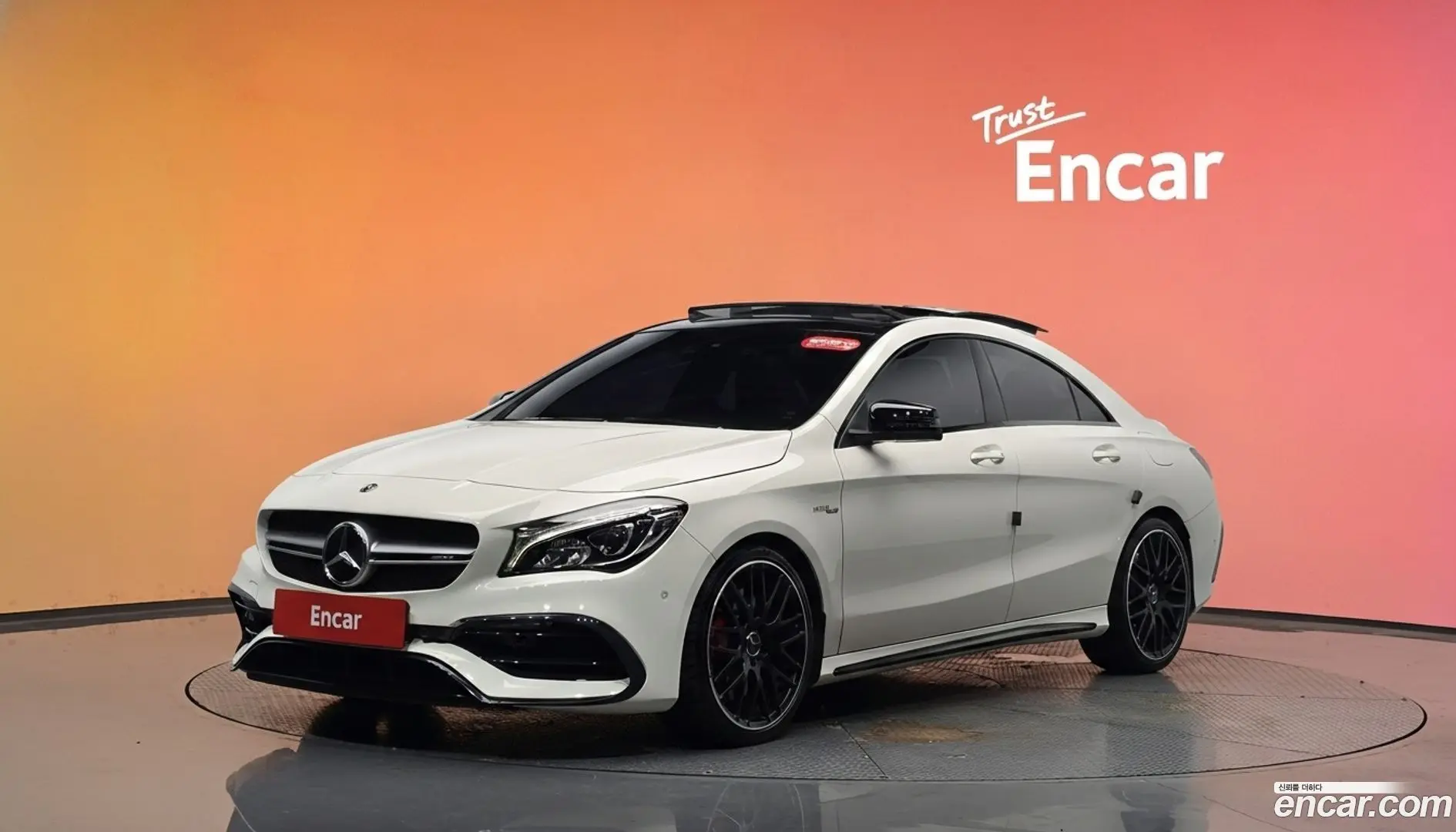 Main__Slider__Photo:CLA-Class Mercedes-Benz 2017.10-0