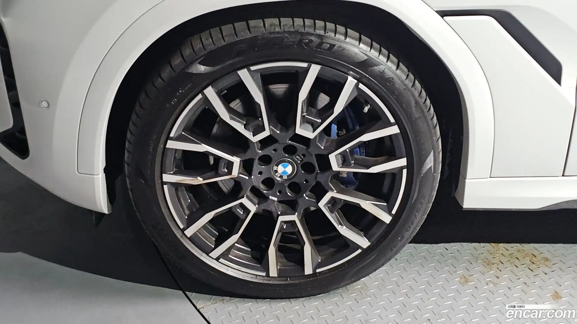X6 BMW 2024.9-OUTER-005