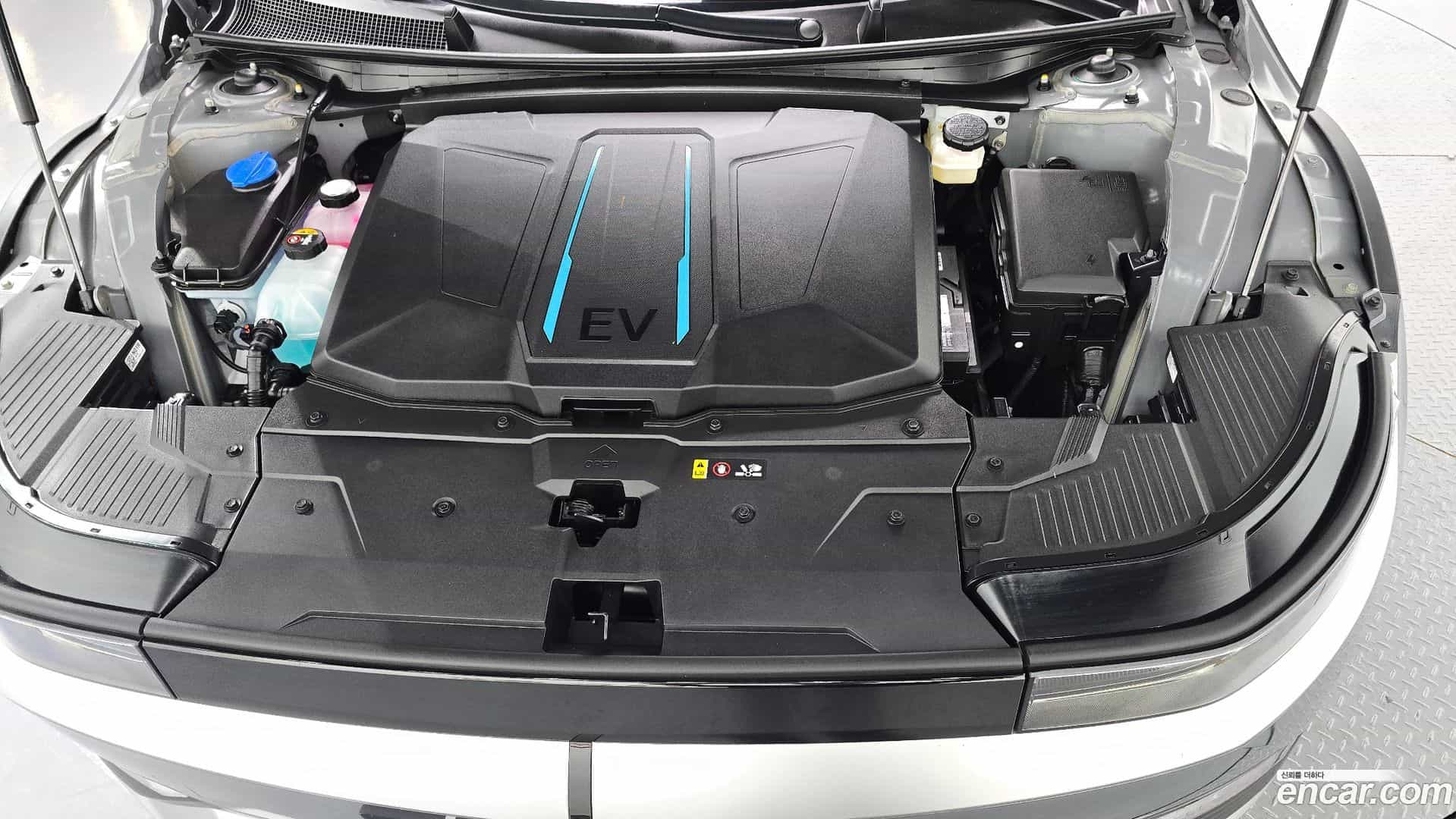 Ioniq5 Hyundai 2023.4-OUTER-006