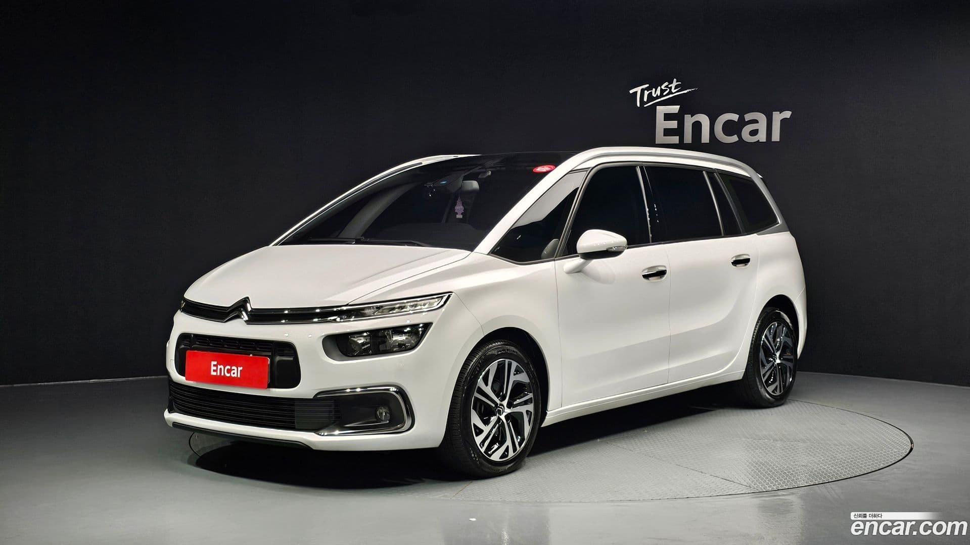 Main__Slider__Photo:C4 Picasso Citroën / DS 2018.5-0