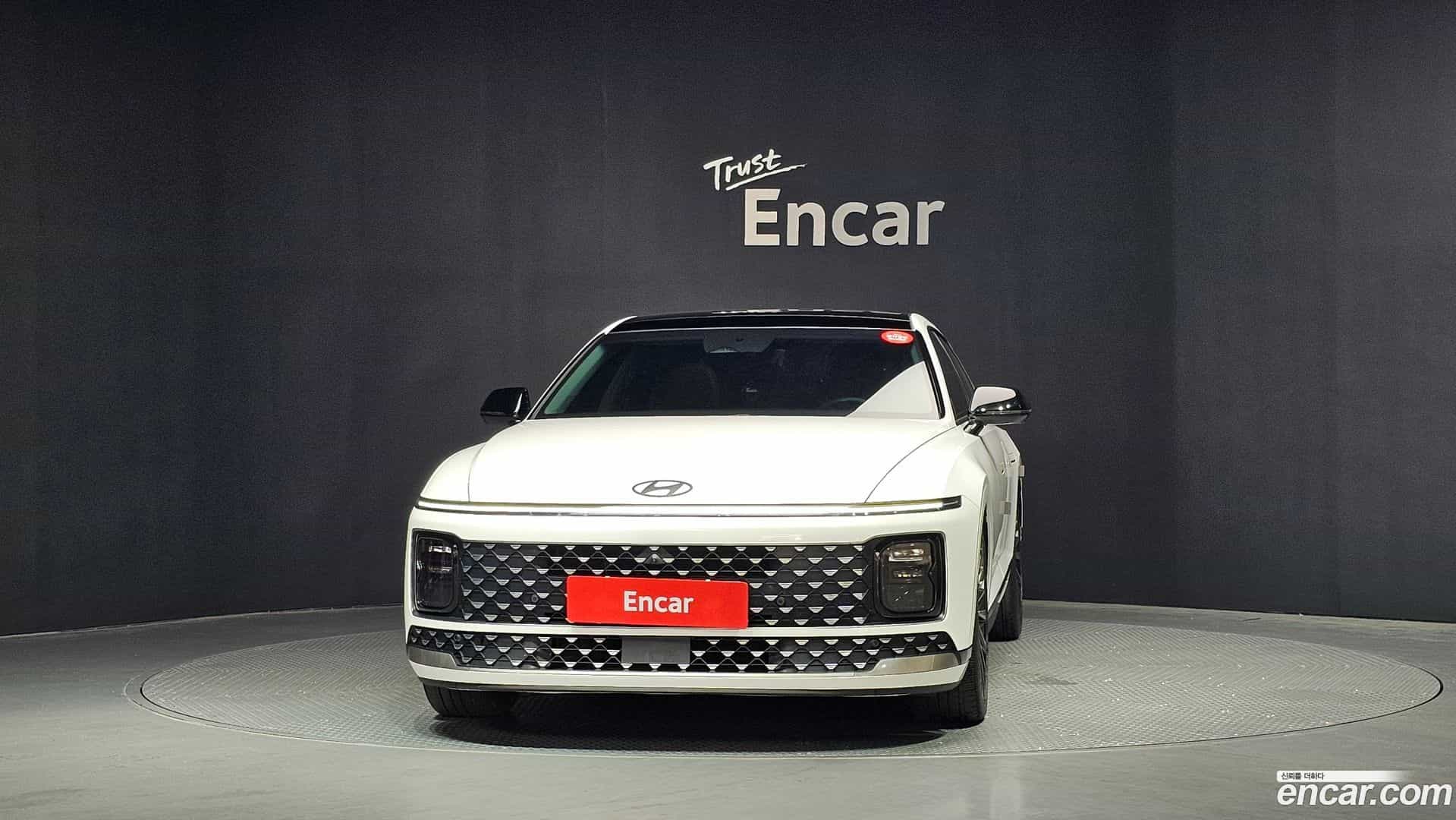 Grandeur Hyundai 2022.11-OUTER-003