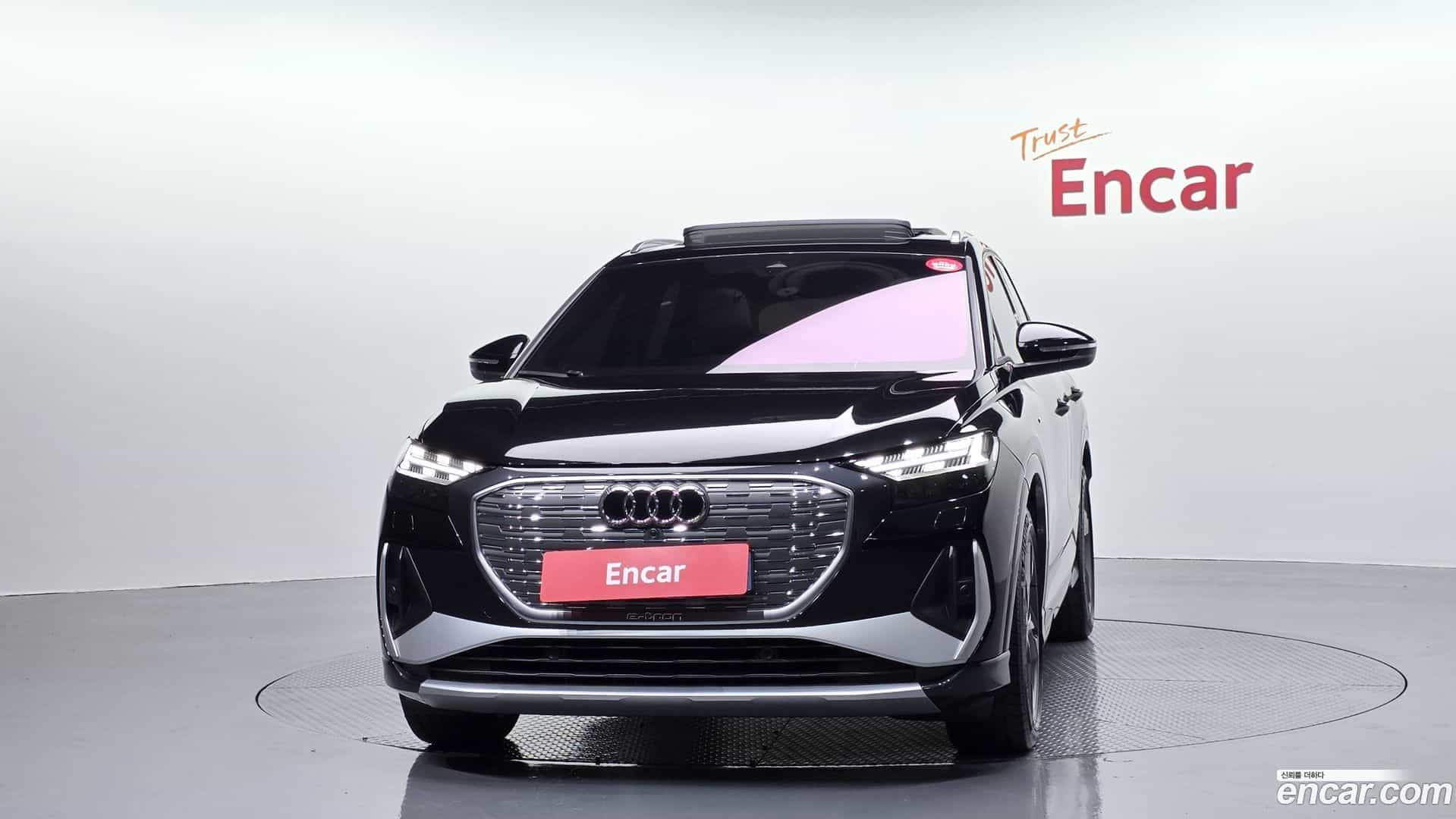 Q4 e-tron Audi 2022.9-OUTER-003