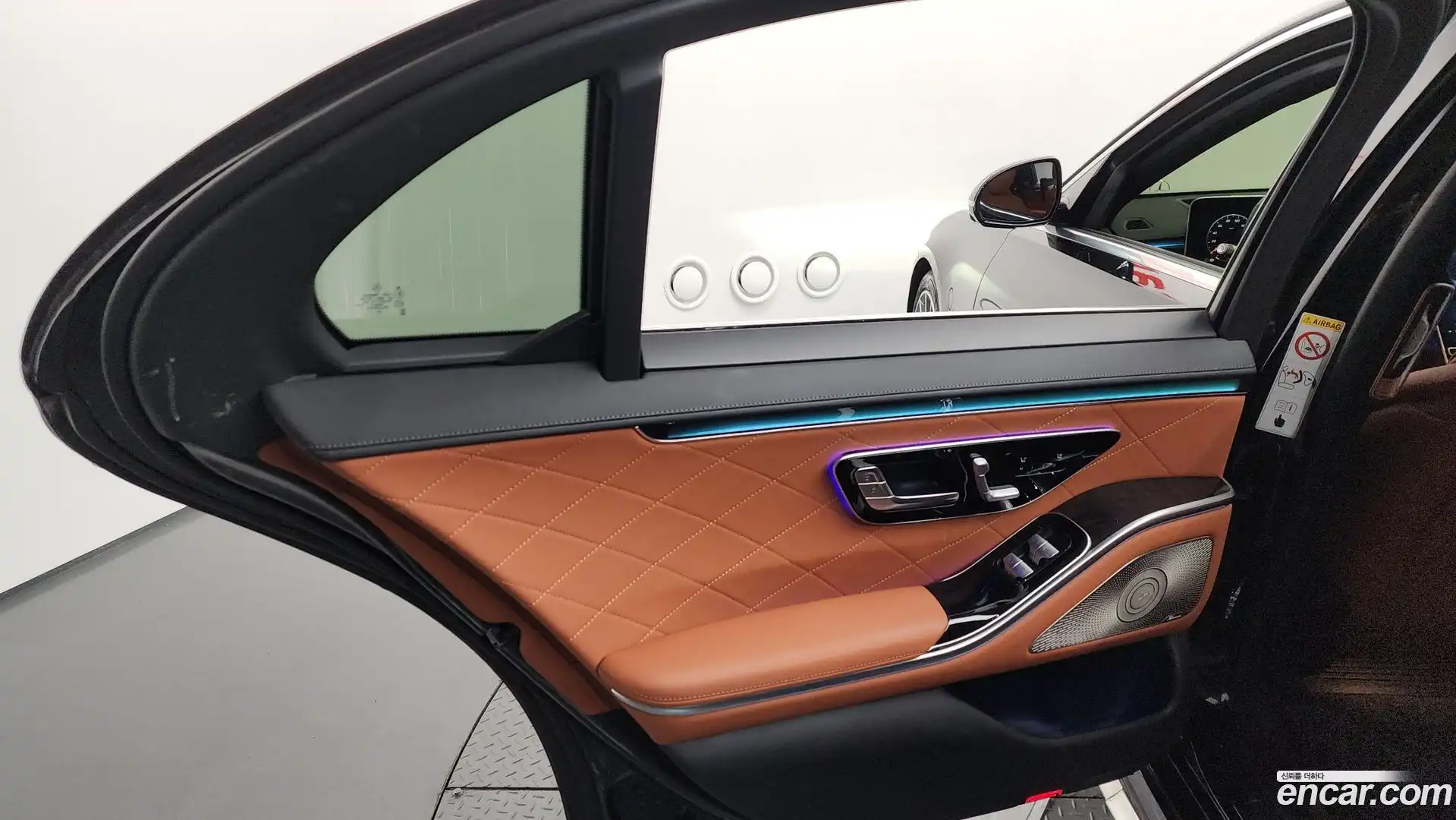 S-Class Mercedes-Benz 2021.6-INNER-035