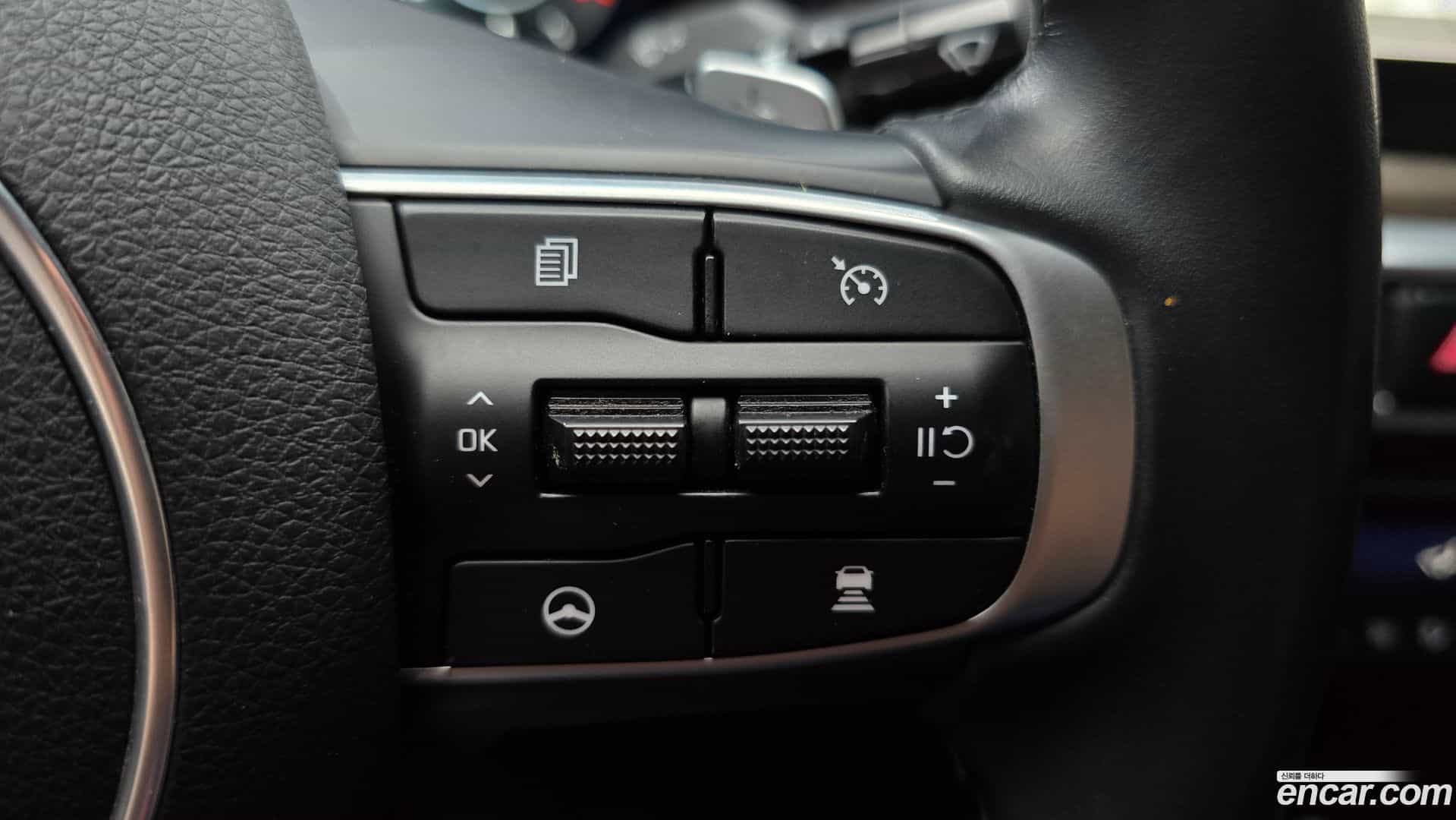 K5 Kia 2023.4-OPTION-024