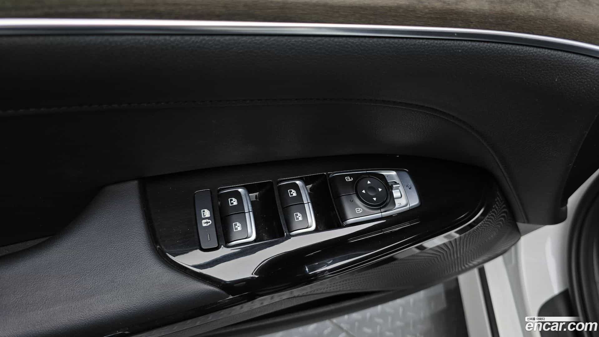 K5 Kia 2023.4-OPTION-043