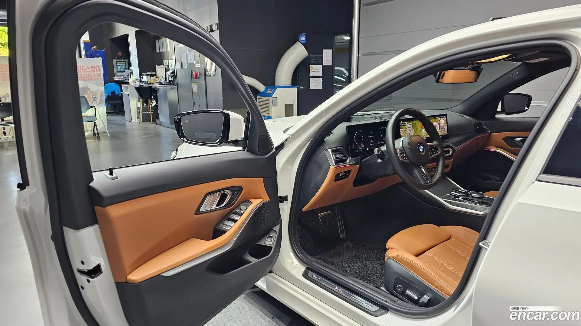 3-Series BMW 2023.7-INNER-010