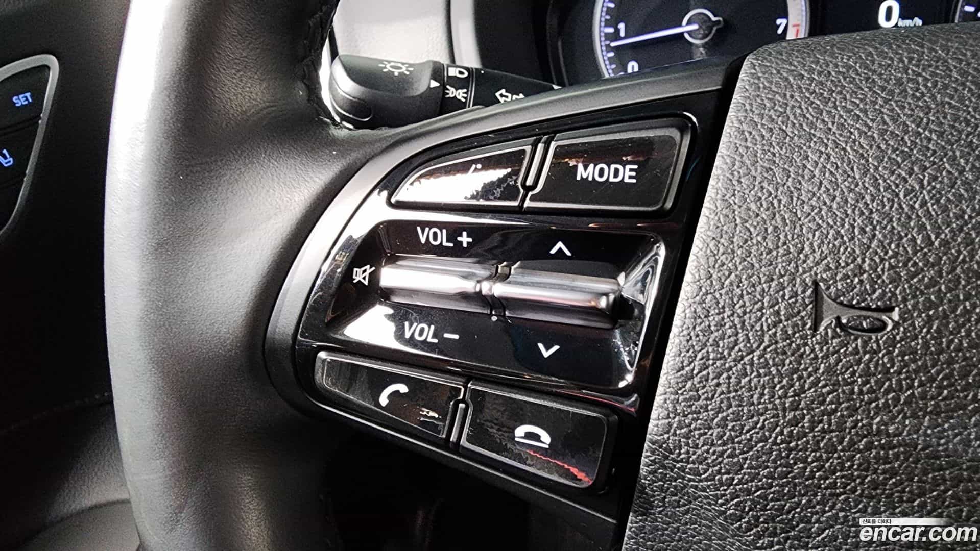 Grandeur Hyundai 2019.9-OPTION-020