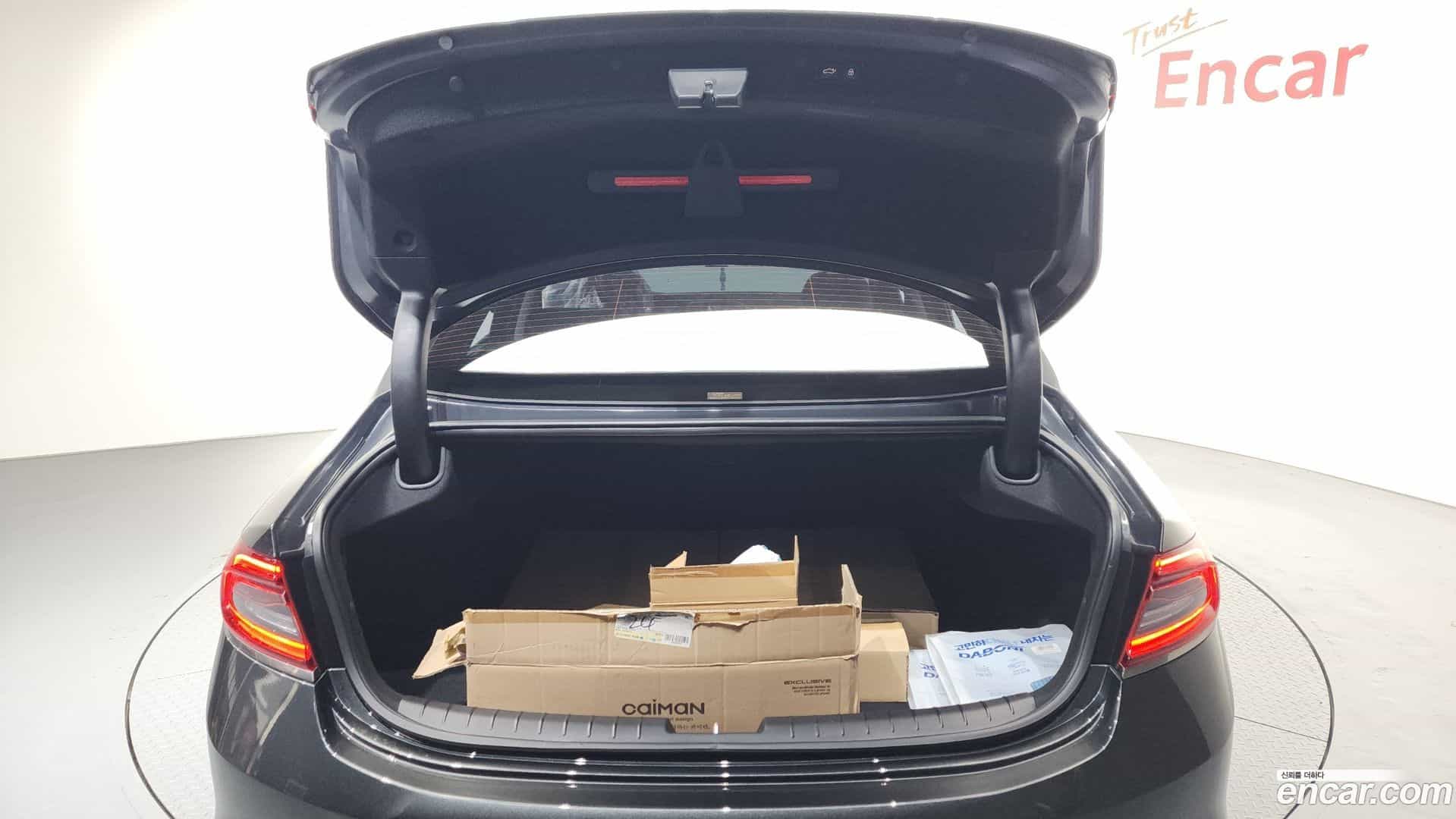 Grandeur Hyundai 2019.9-OPTION-023