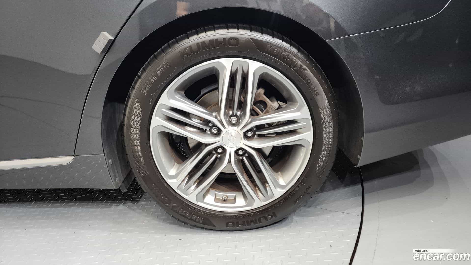 Grandeur Hyundai 2019.9-OUTER-031