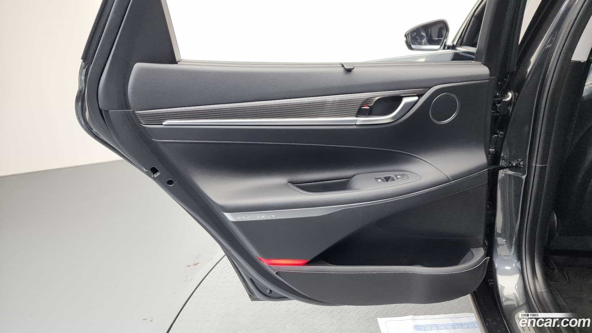 Grandeur Hyundai 2019.9-INNER-035