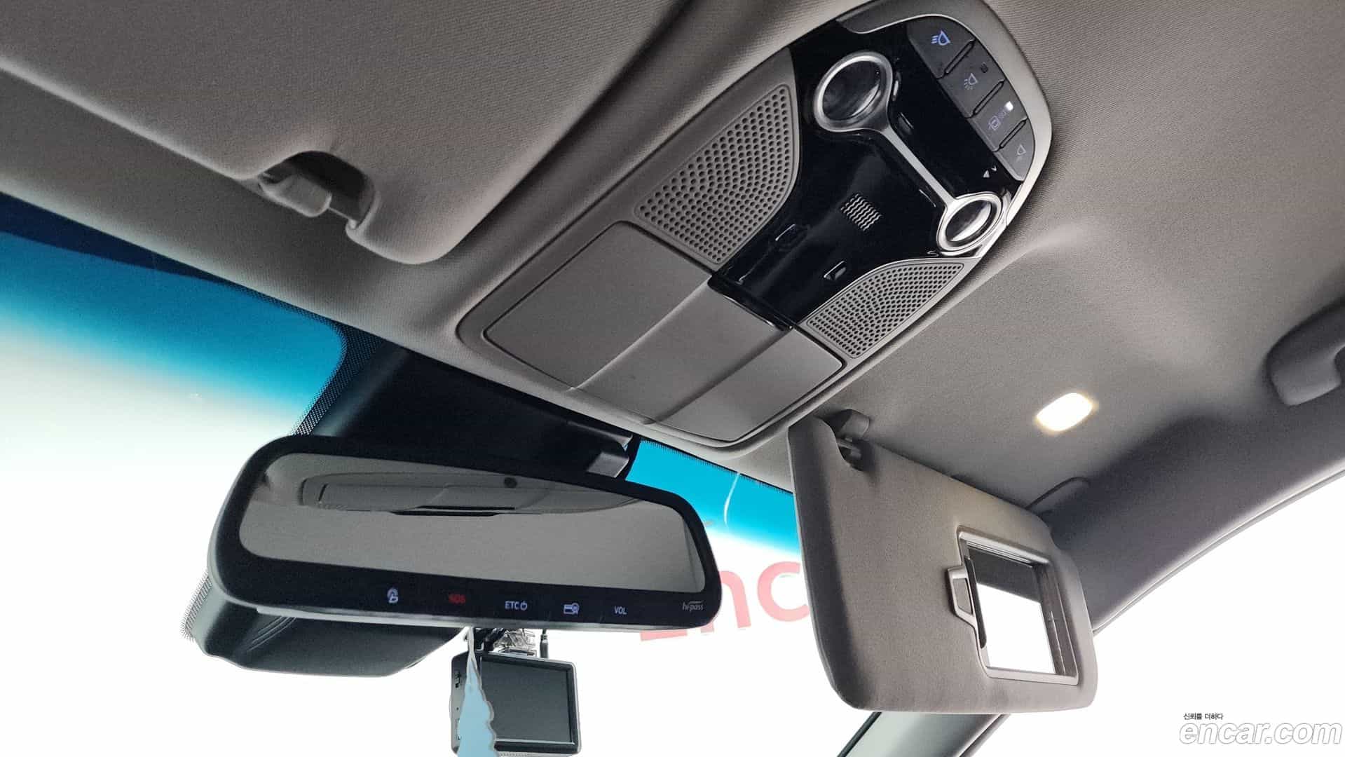 Grandeur Hyundai 2019.9-OPTION-042