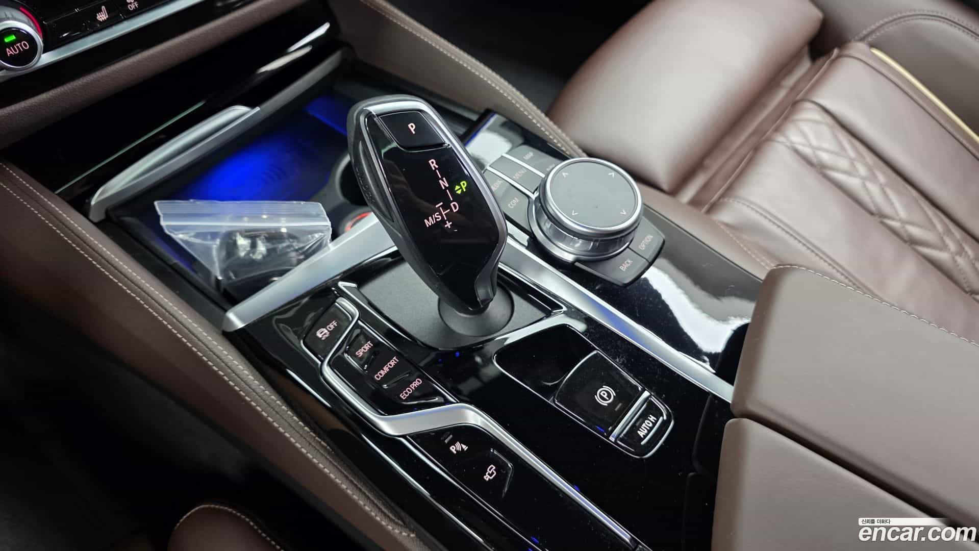 5-Series BMW 2021.5-INNER-009