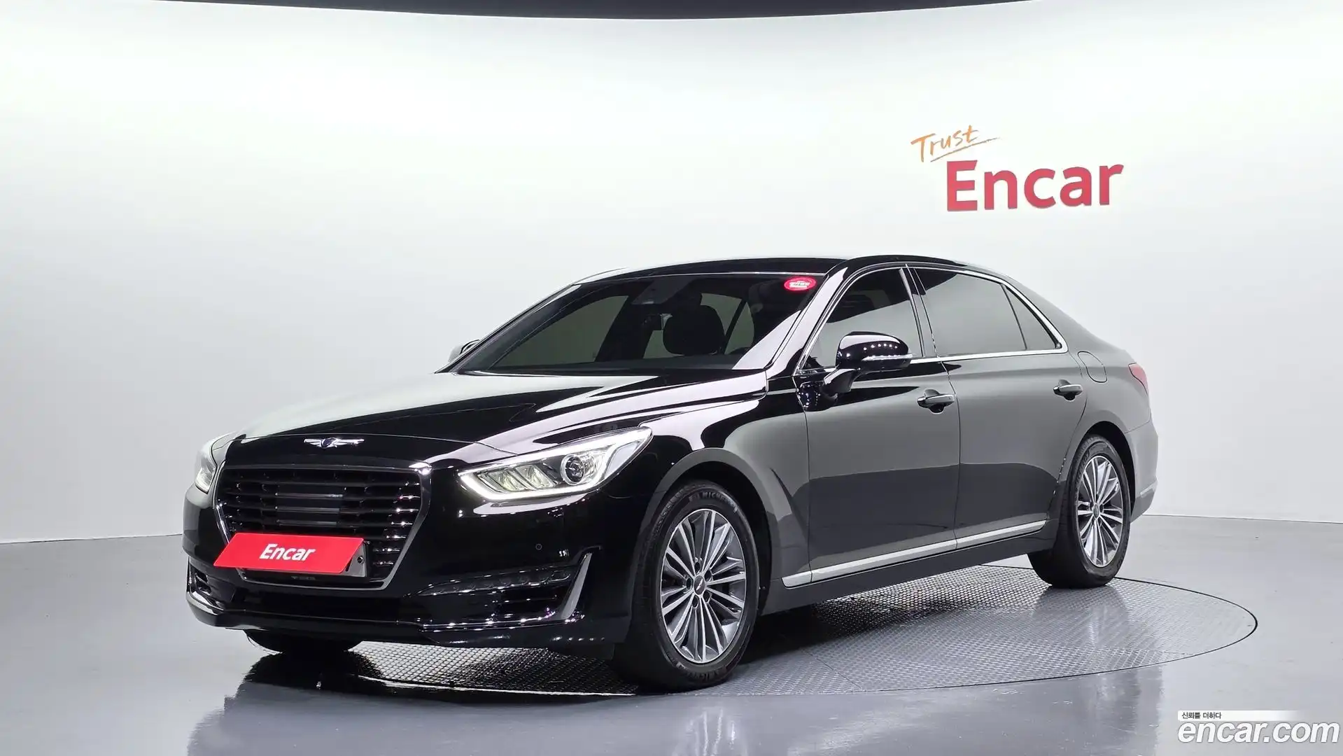EQ900 Genesis 2016.5-OUTER-001