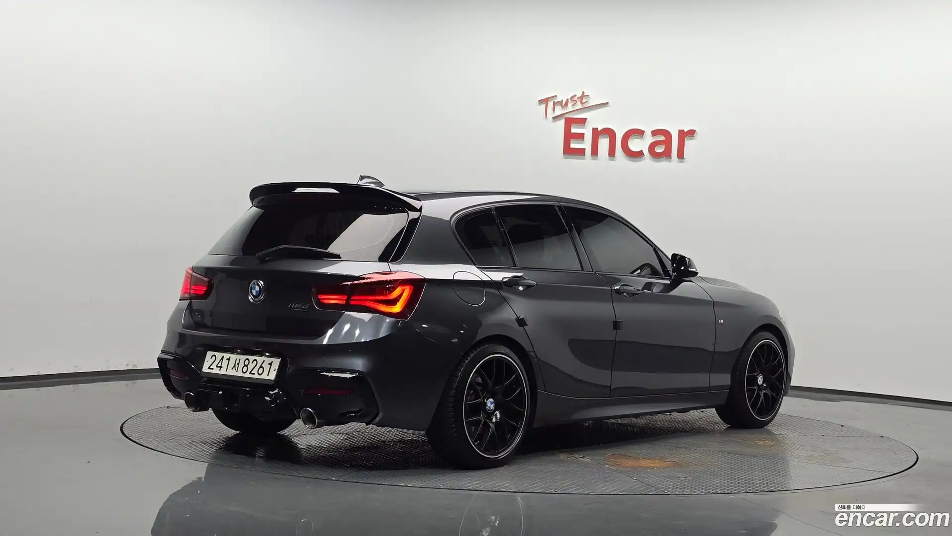 1-Series BMW 2017.10-OUTER-002