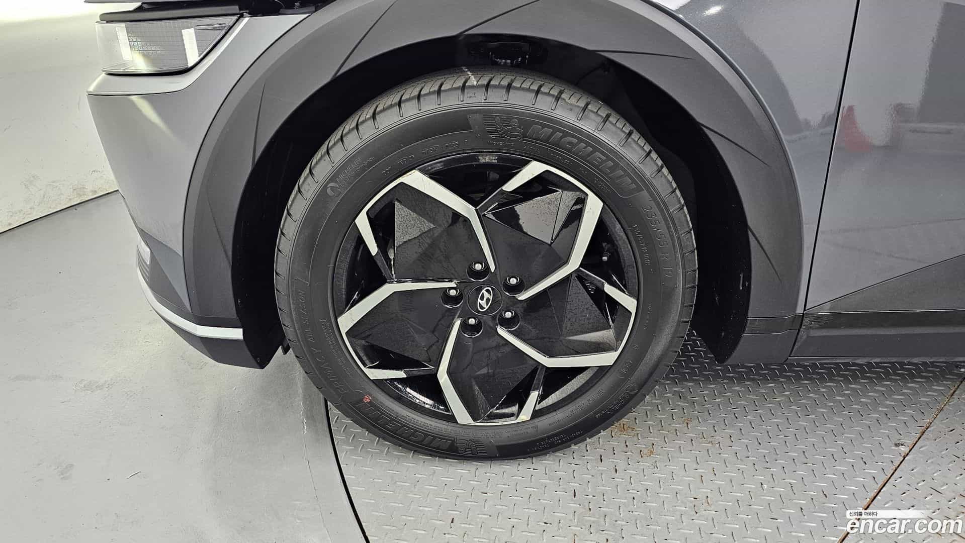 Ioniq5 Hyundai 2023.4-OUTER-005