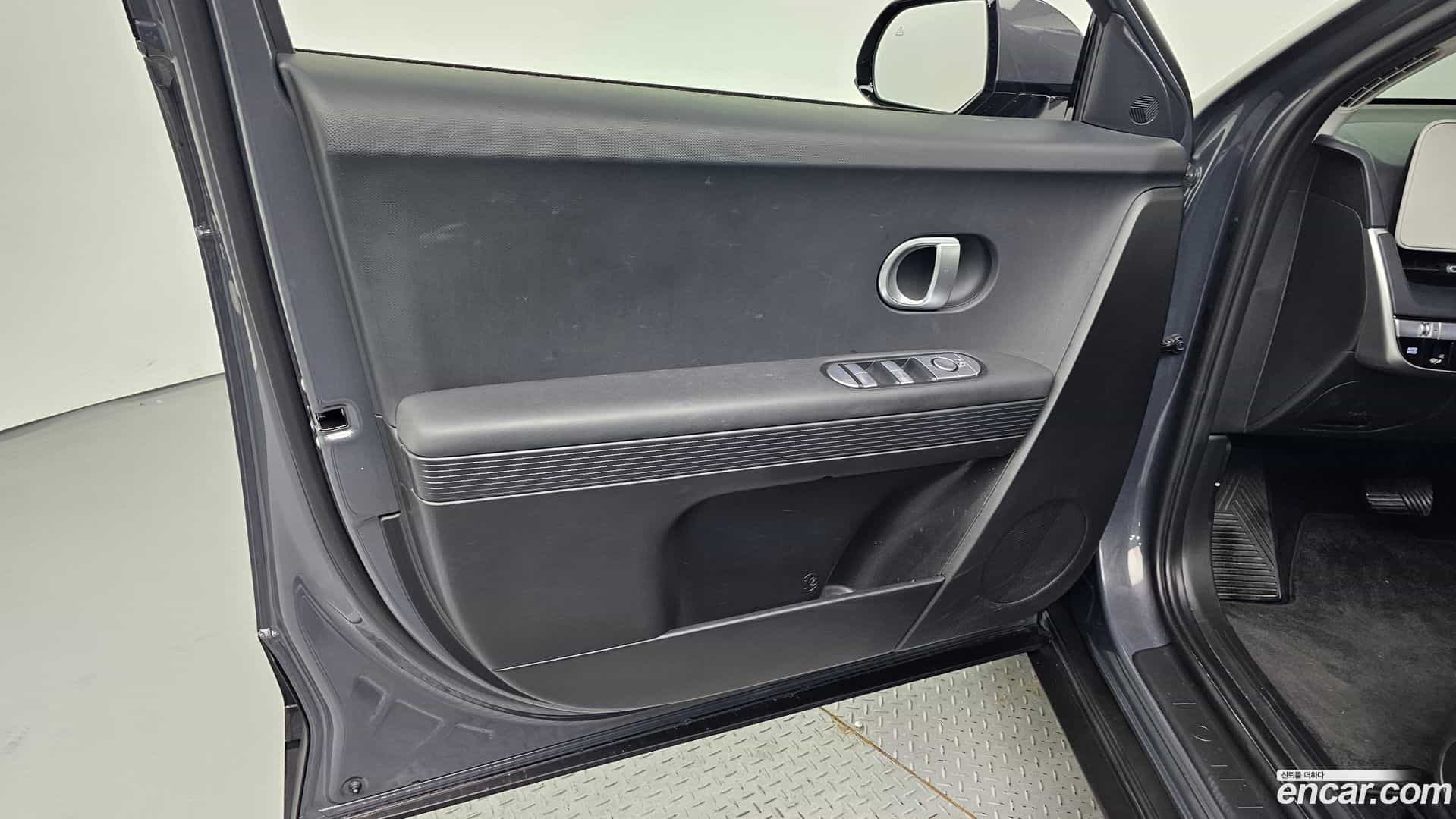 Ioniq5 Hyundai 2023.4-INNER-034