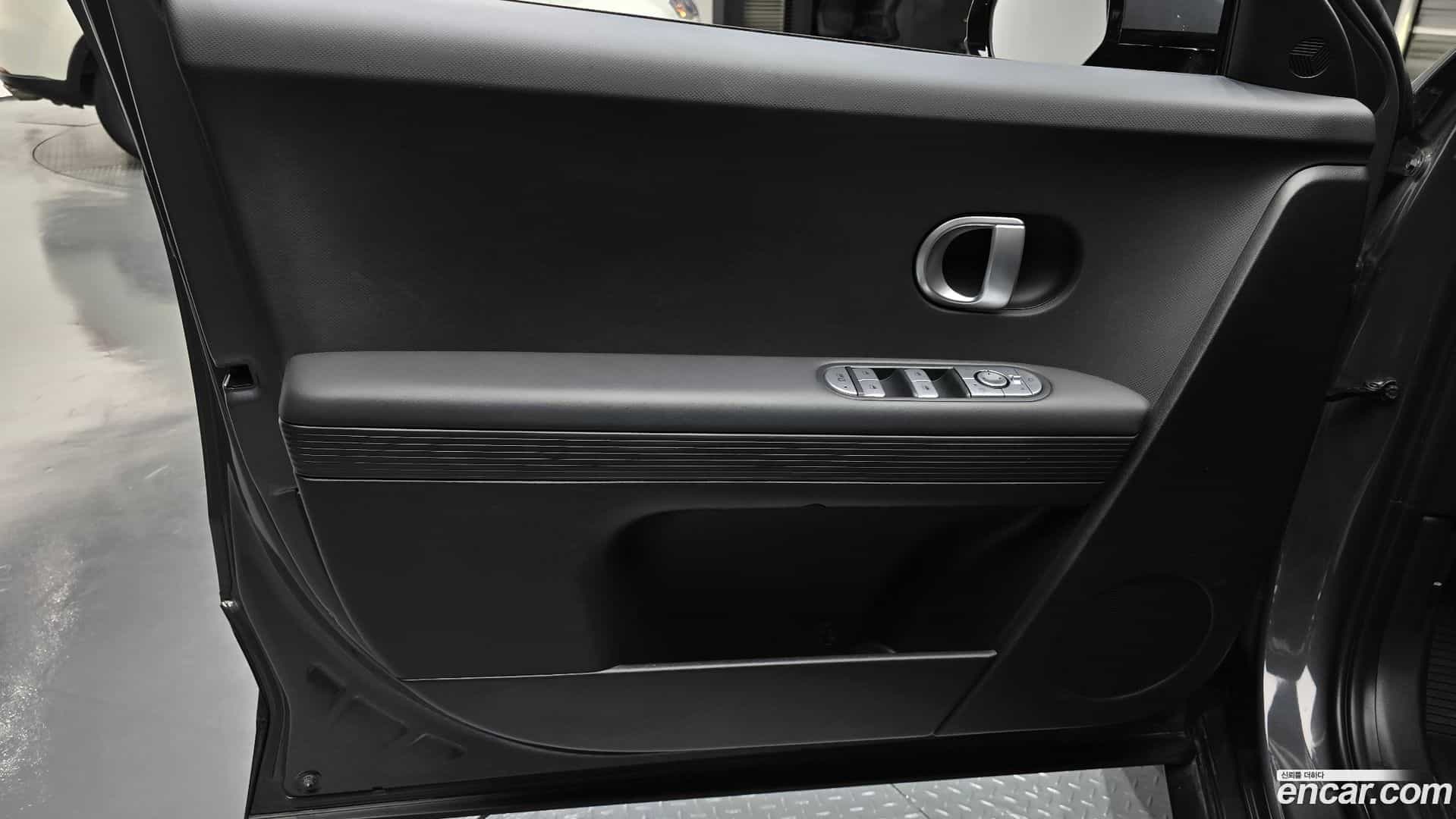 Ioniq5 Hyundai 2023.4-INNER-034