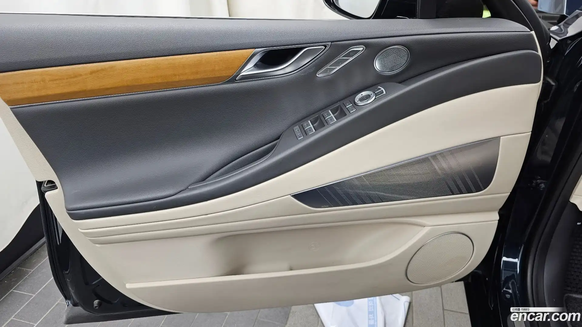 G80 Genesis 2020.5-INNER-034