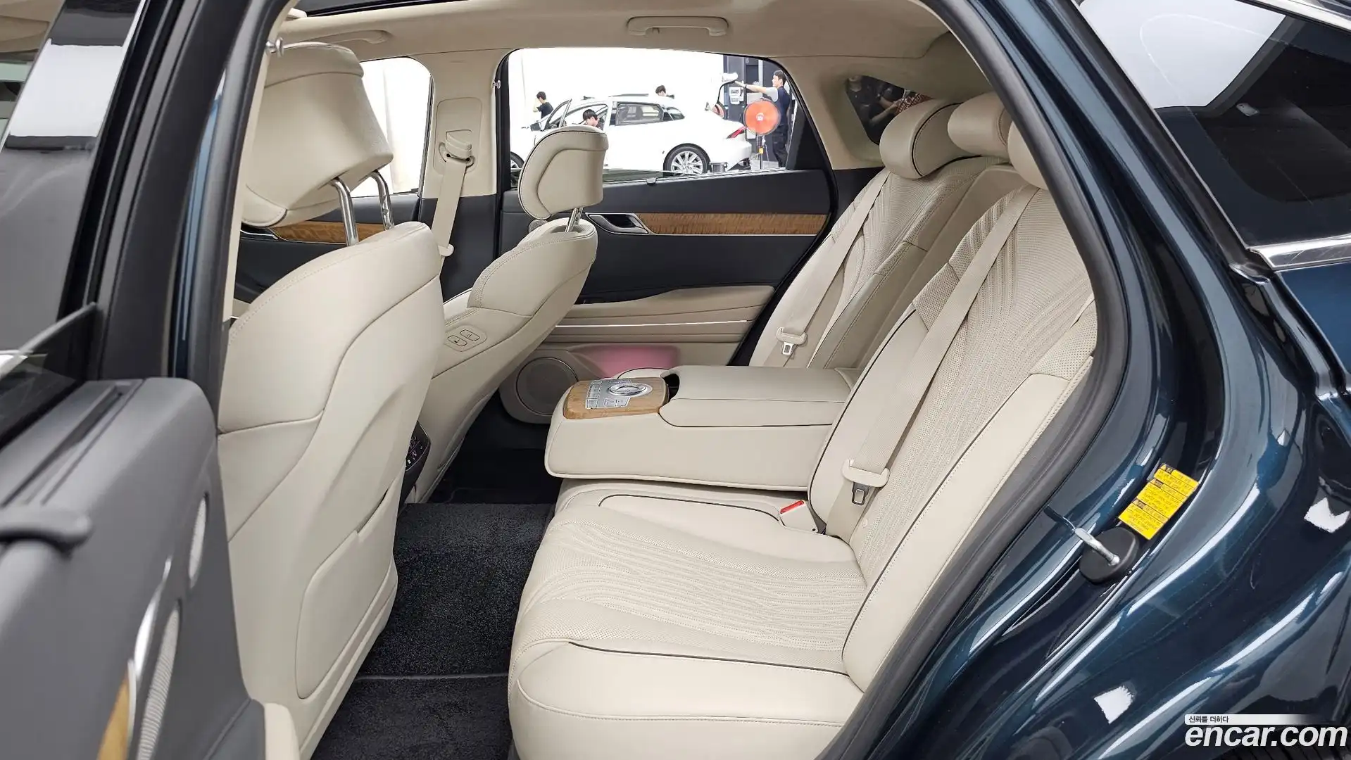 G80 Genesis 2020.5-INNER-036