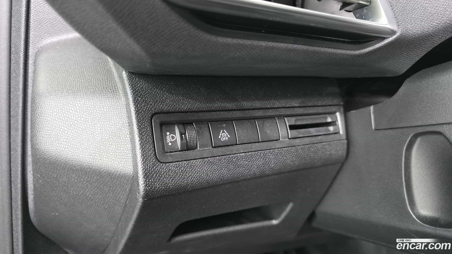5008 Peugeot 2022.11-OPTION-015