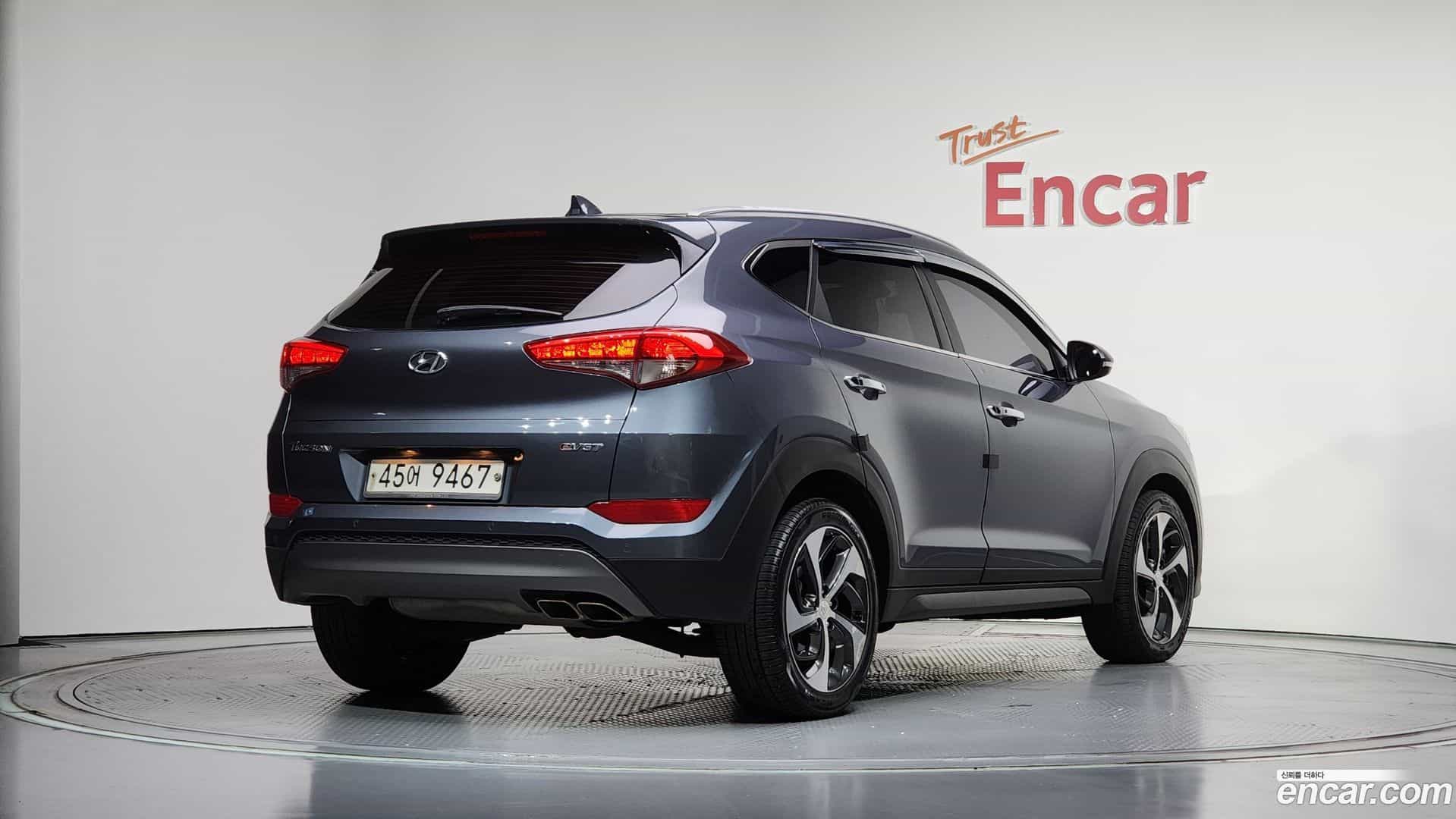 Tucson Hyundai 2015.3-OUTER-002