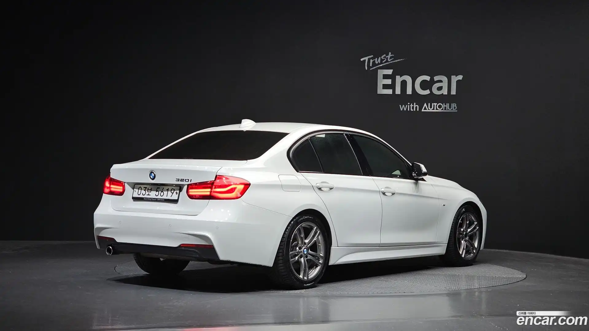 3-Series BMW 2018.3-OUTER-002
