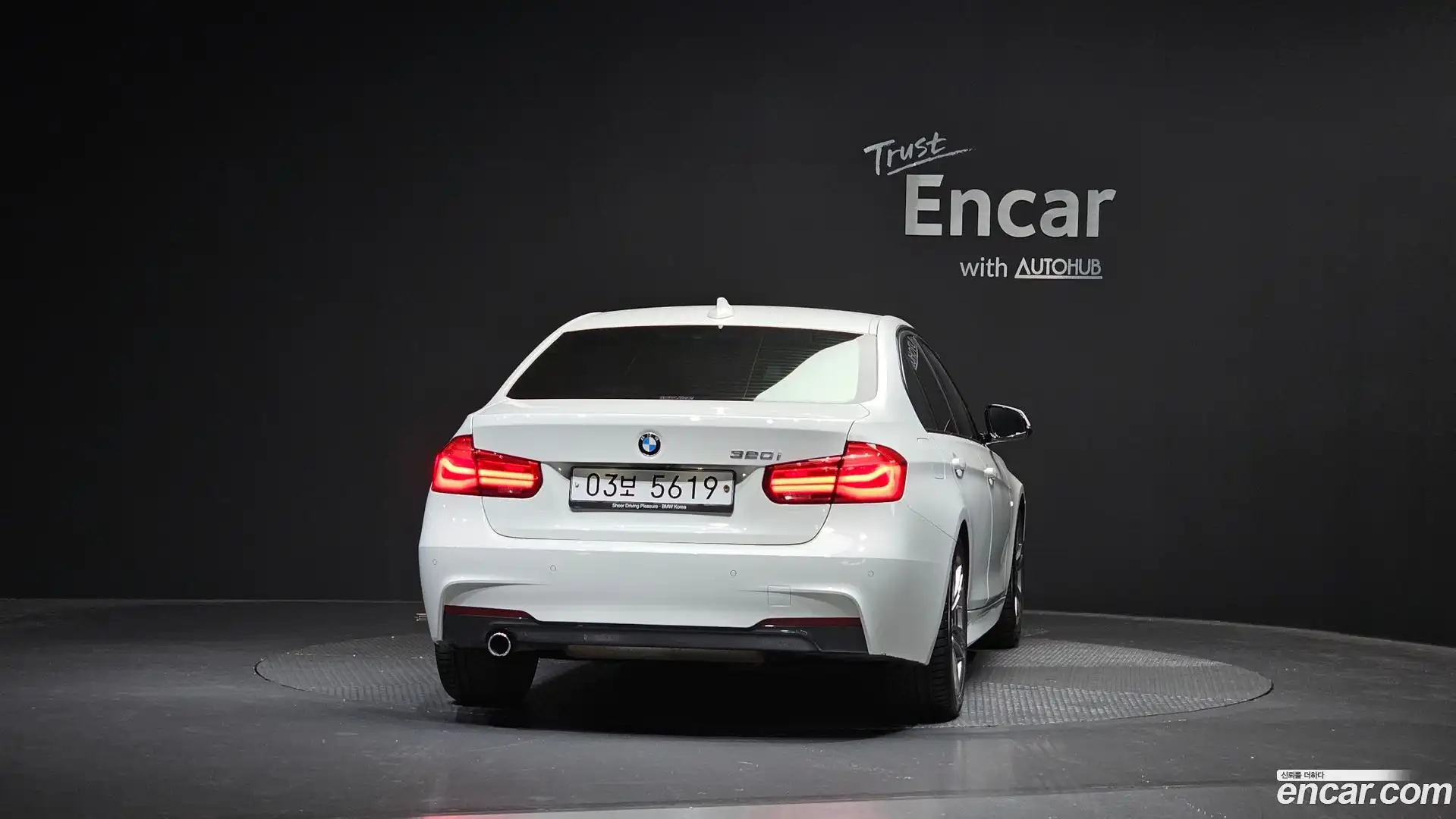 3-Series BMW 2018.3-OUTER-004