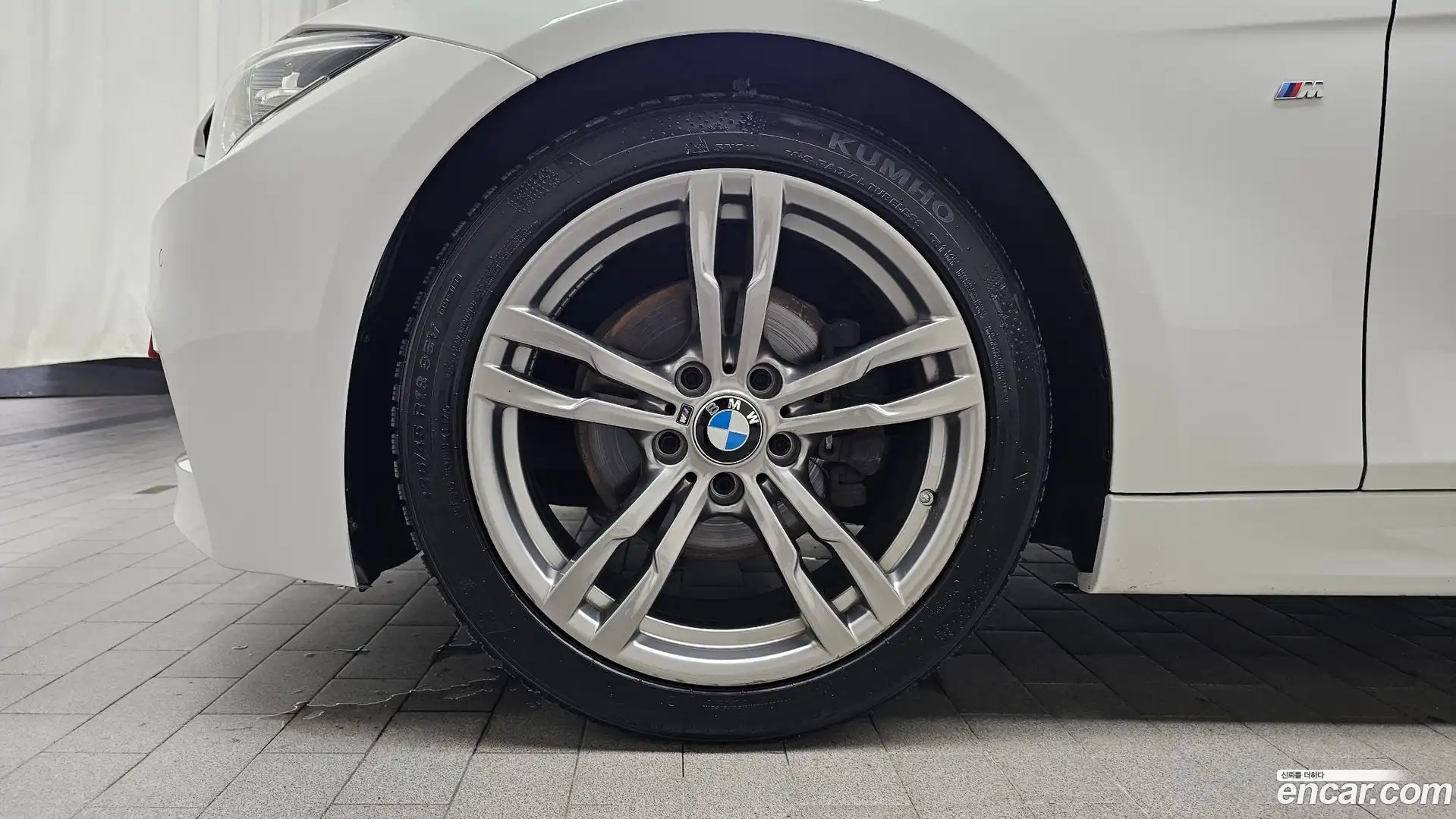 3-Series BMW 2018.3-OUTER-005