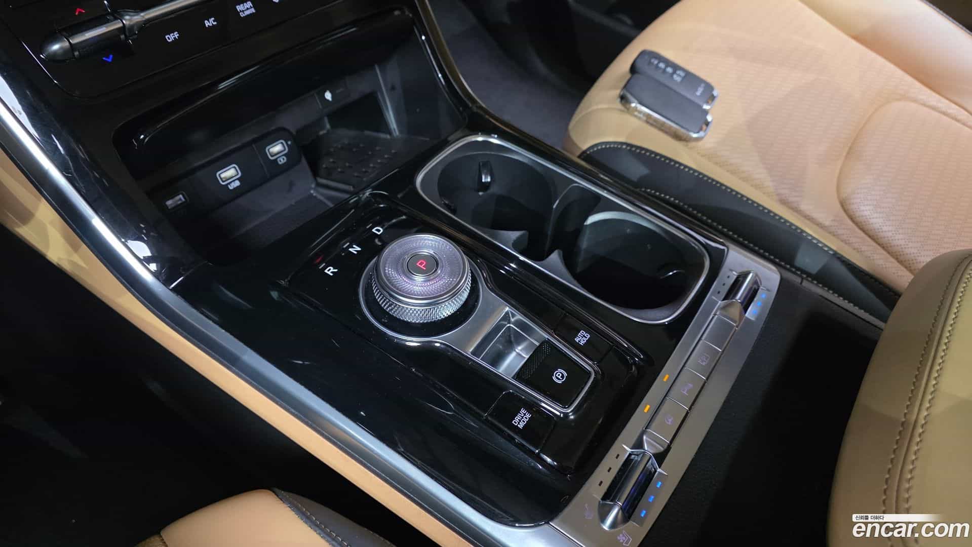 Canival Kia 2023.2-INNER-009