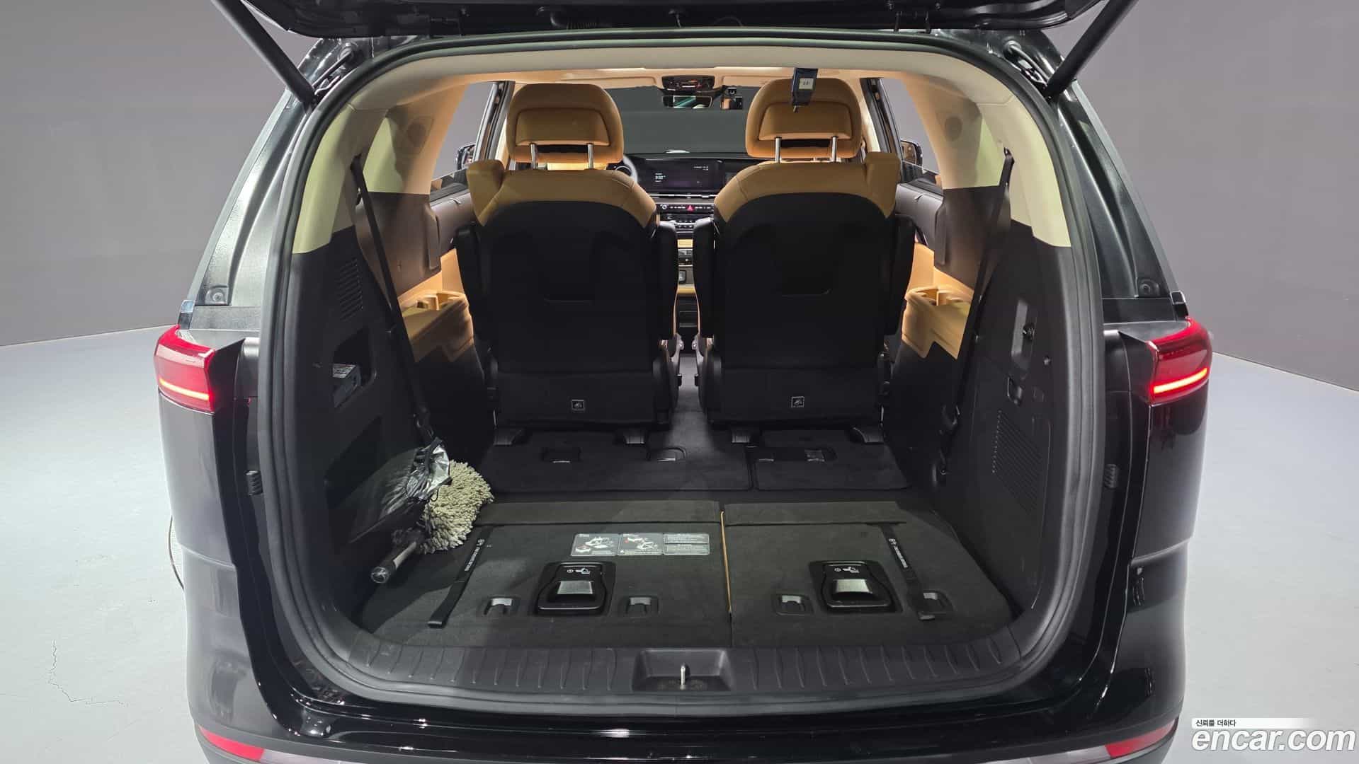 Canival Kia 2023.2-OPTION-021