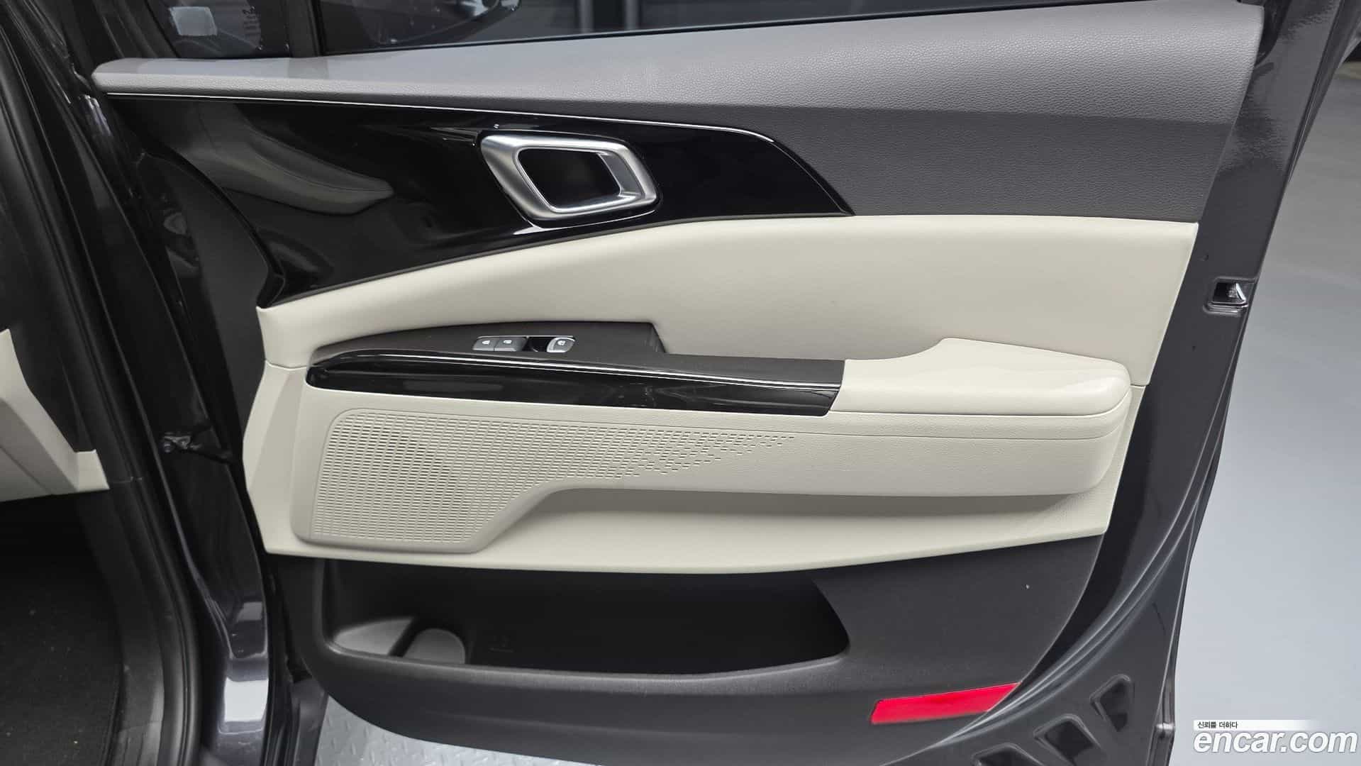 Canival Kia 2022.5-INNER-035