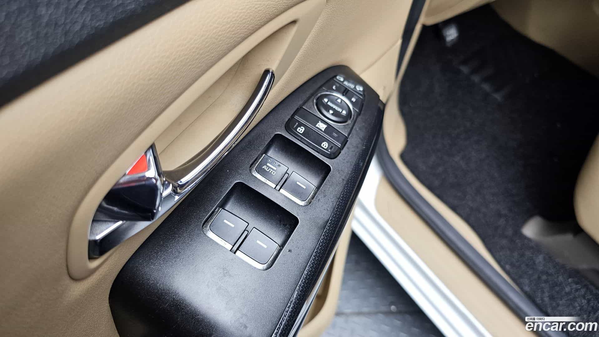 Canival Kia 2019.1-OPTION-022