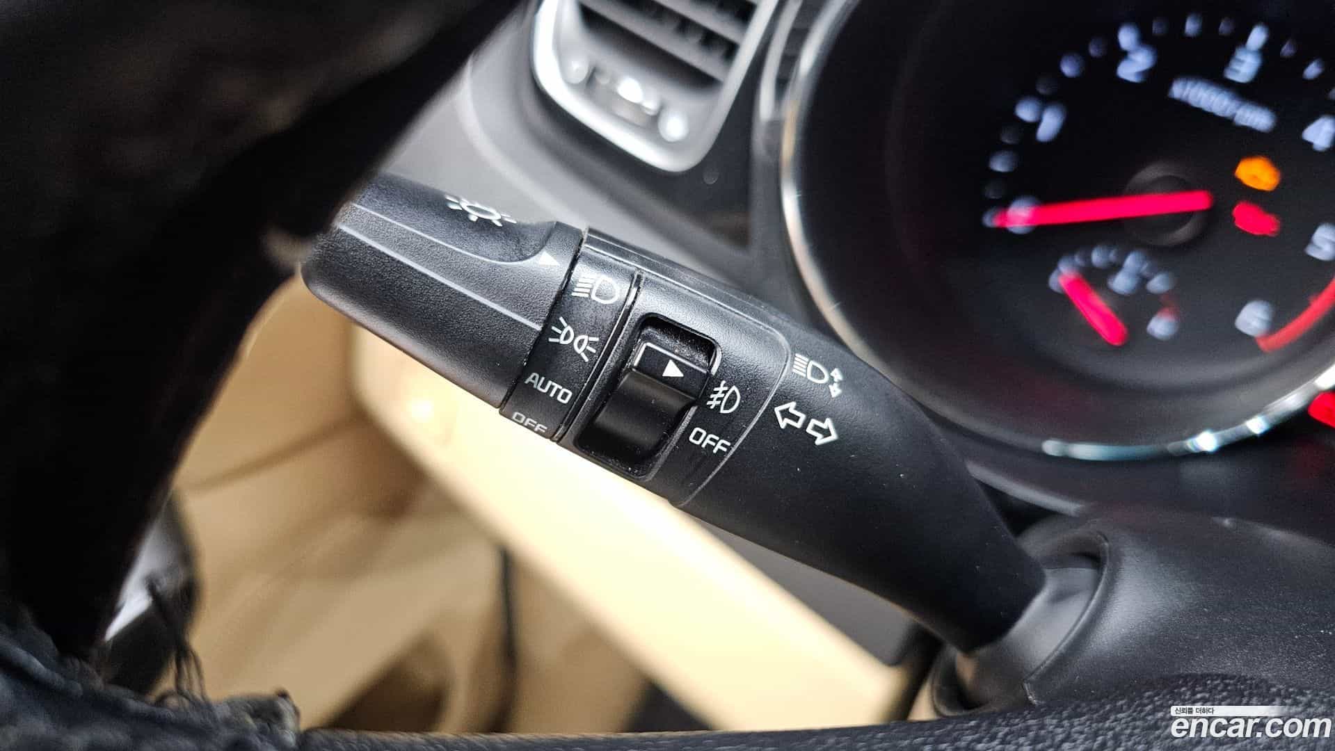 Canival Kia 2019.1-OPTION-023