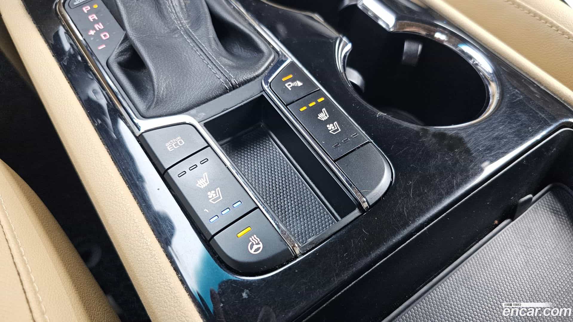 Canival Kia 2019.1-OPTION-024