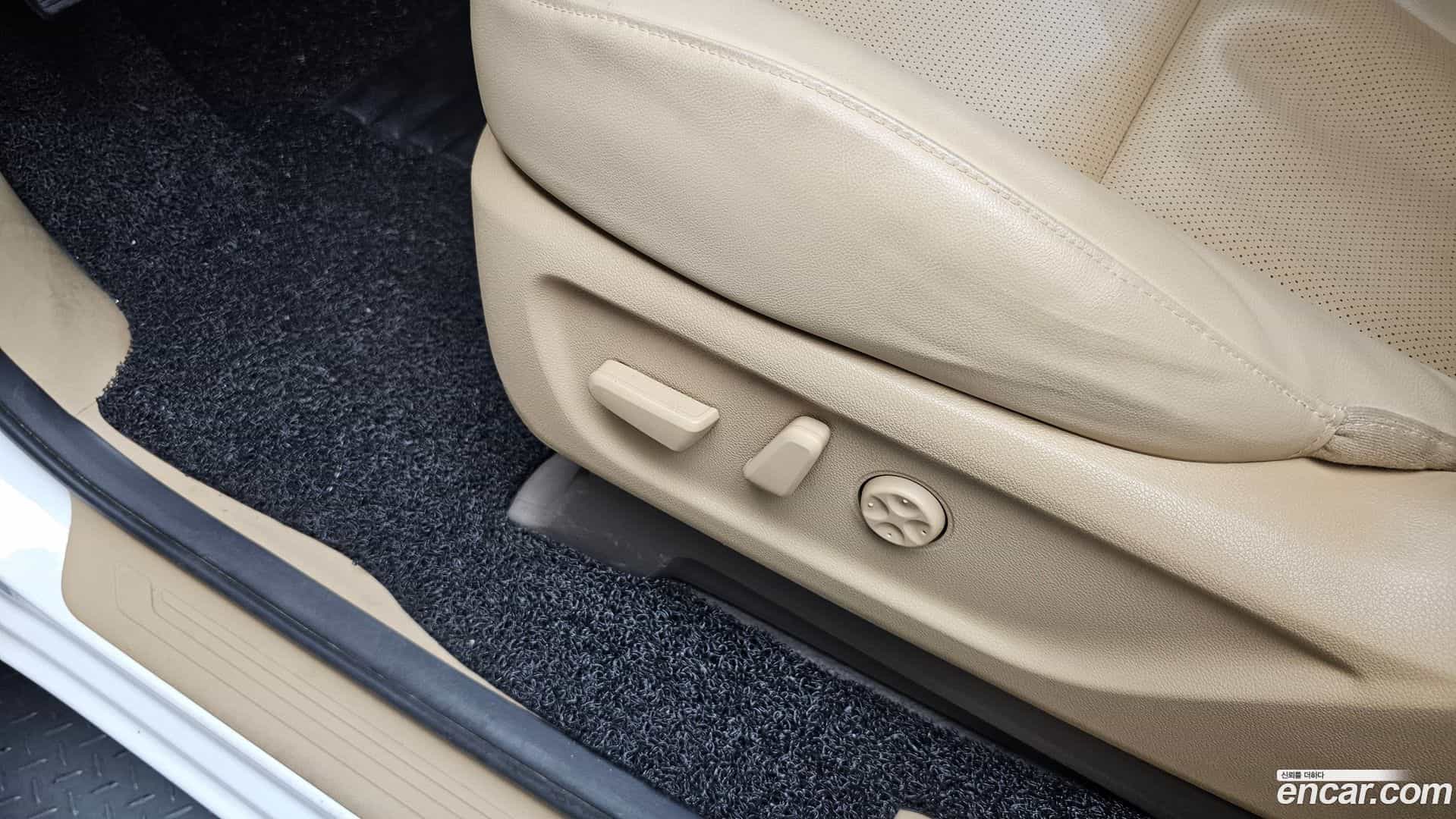 Canival Kia 2019.1-OPTION-046