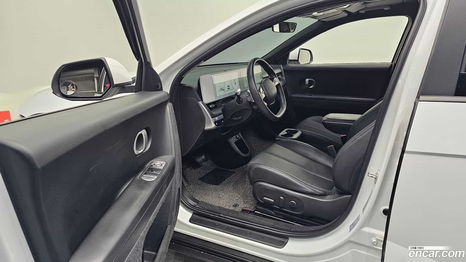 Ioniq5 Hyundai 2022.2-INNER-010