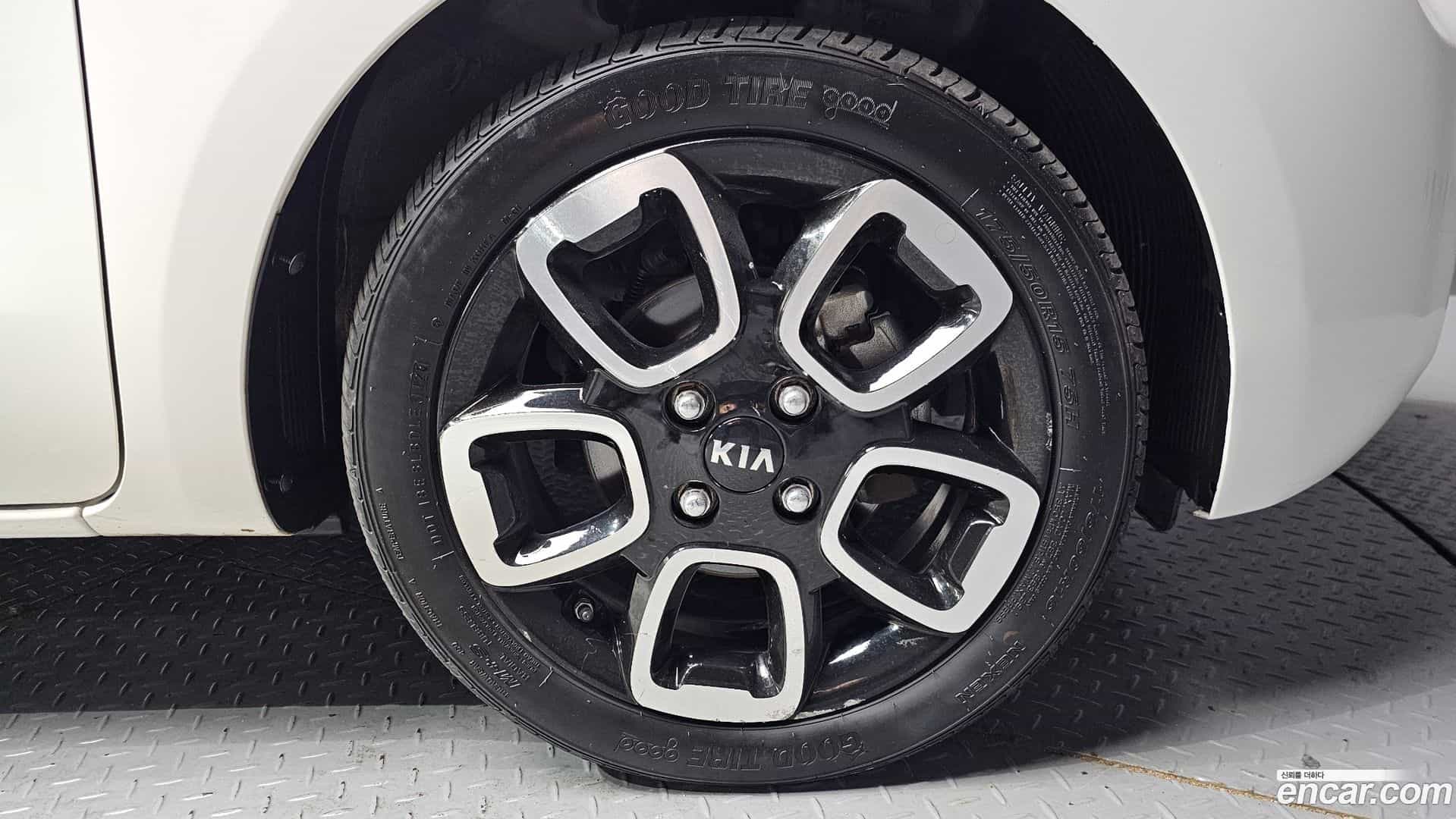 RAY Kia 2021.6-OUTER-031
