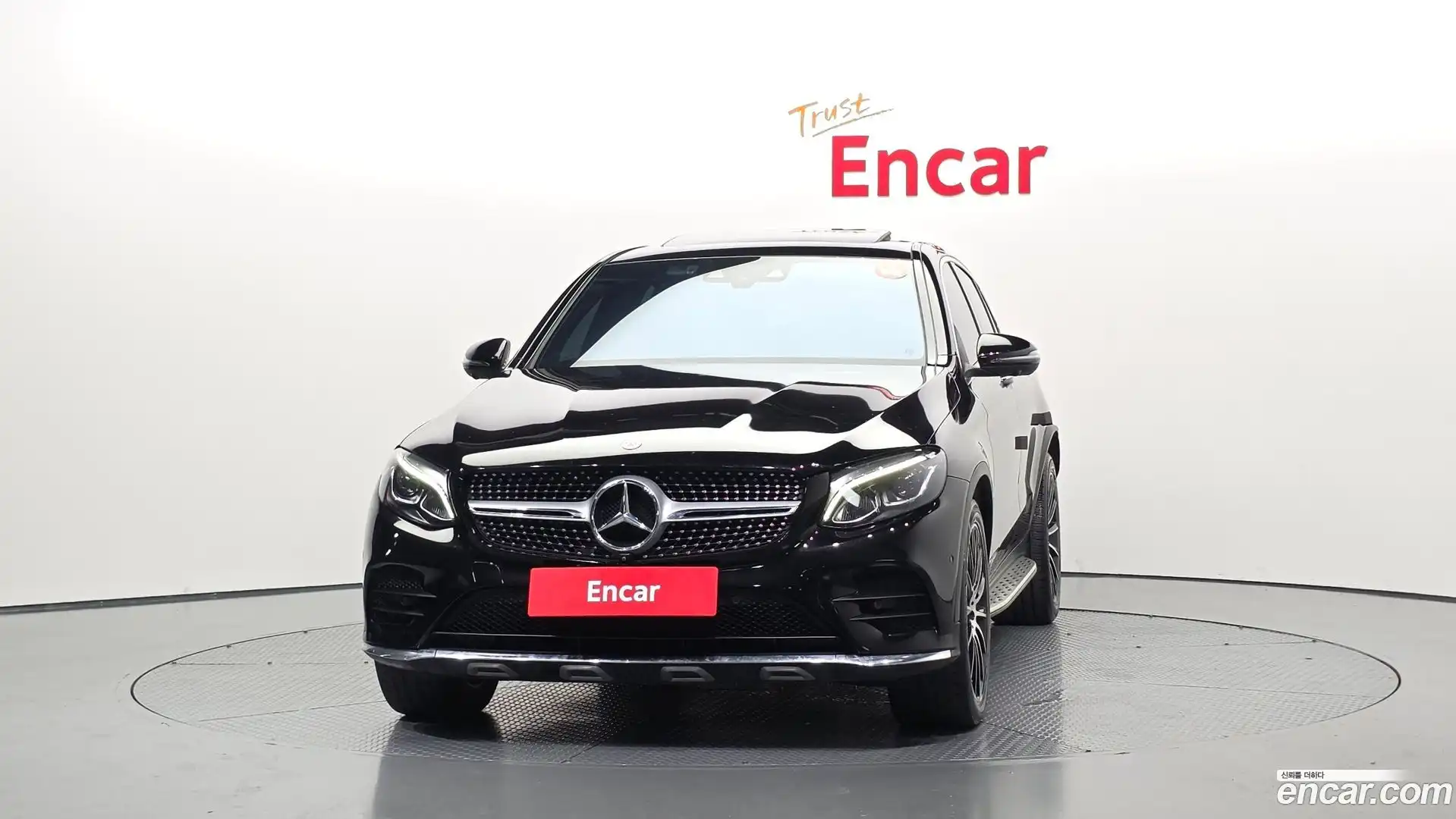 GLC-Class Mercedes-Benz 2017.3-OUTER-003