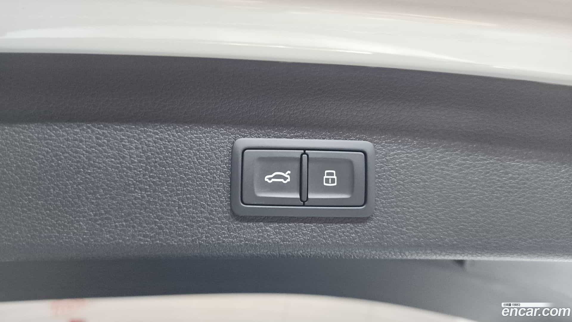 Q3 Audi 2022.9-OPTION-022