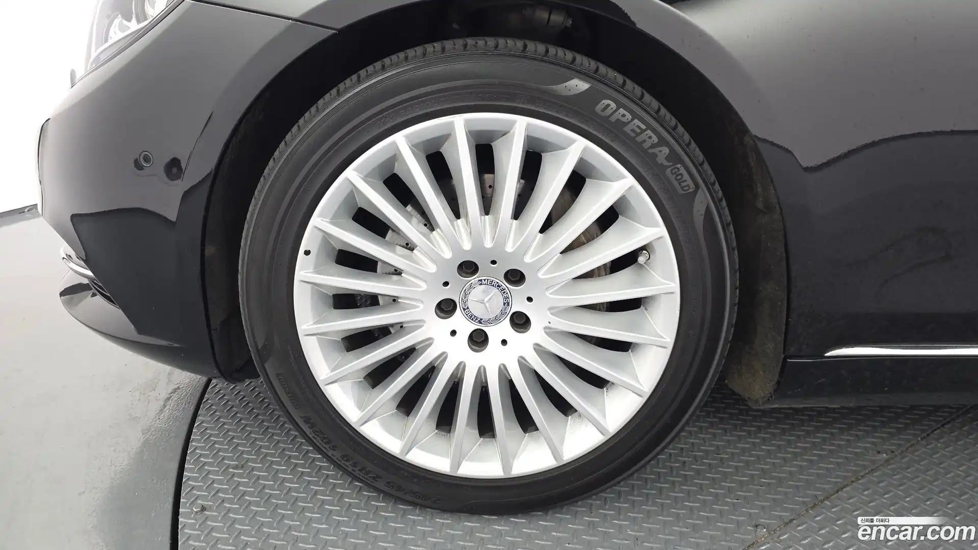 S-Class Mercedes-Benz 2016.0-OUTER-005