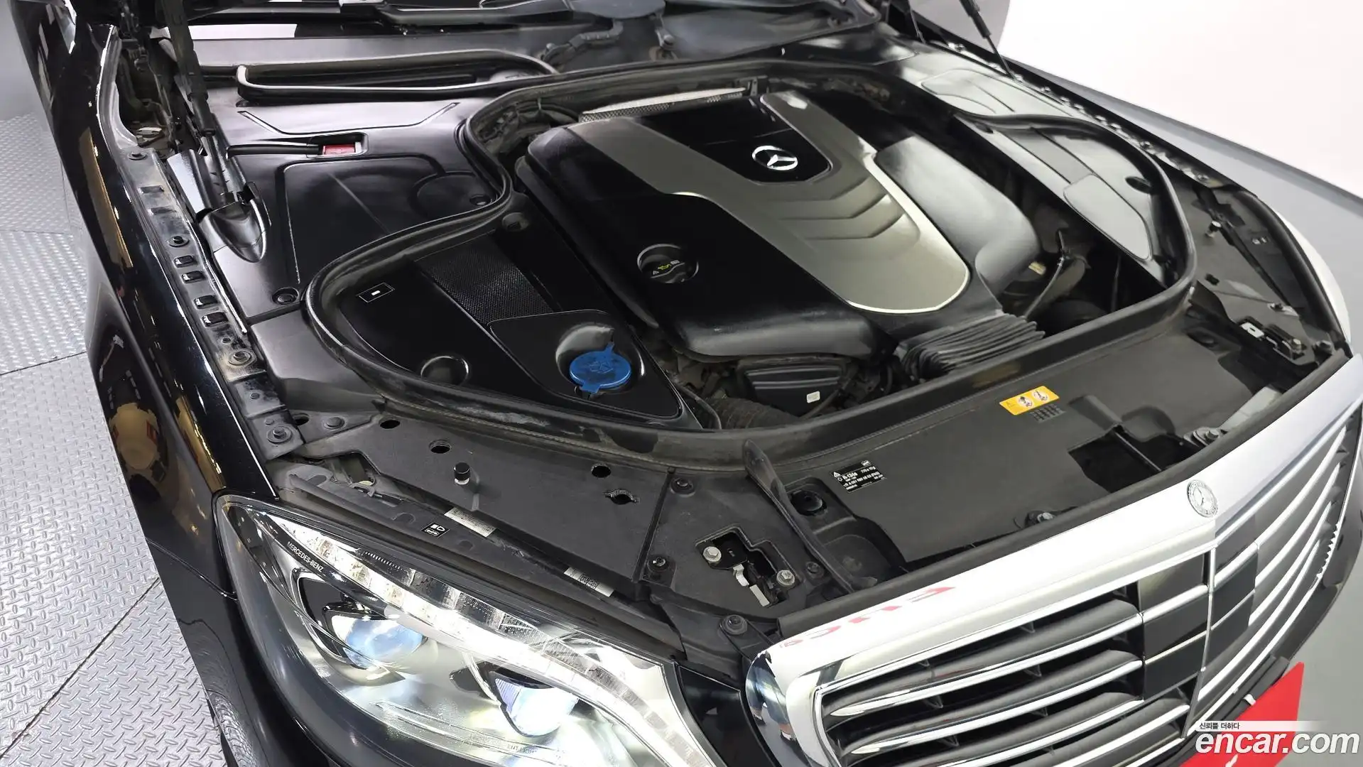 S-Class Mercedes-Benz 2016.0-OUTER-006