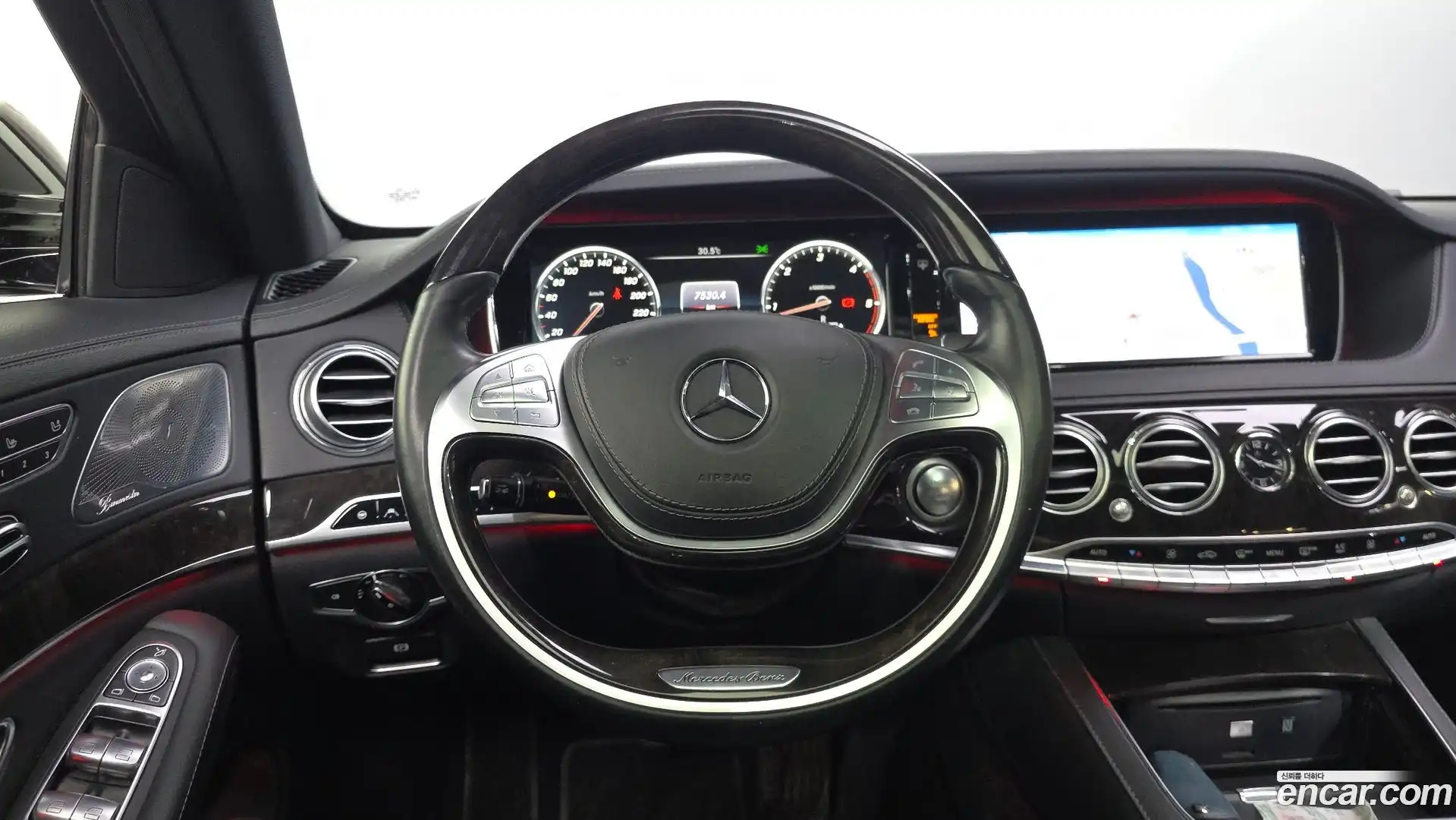 S-Class Mercedes-Benz 2016.0-OPTION-017