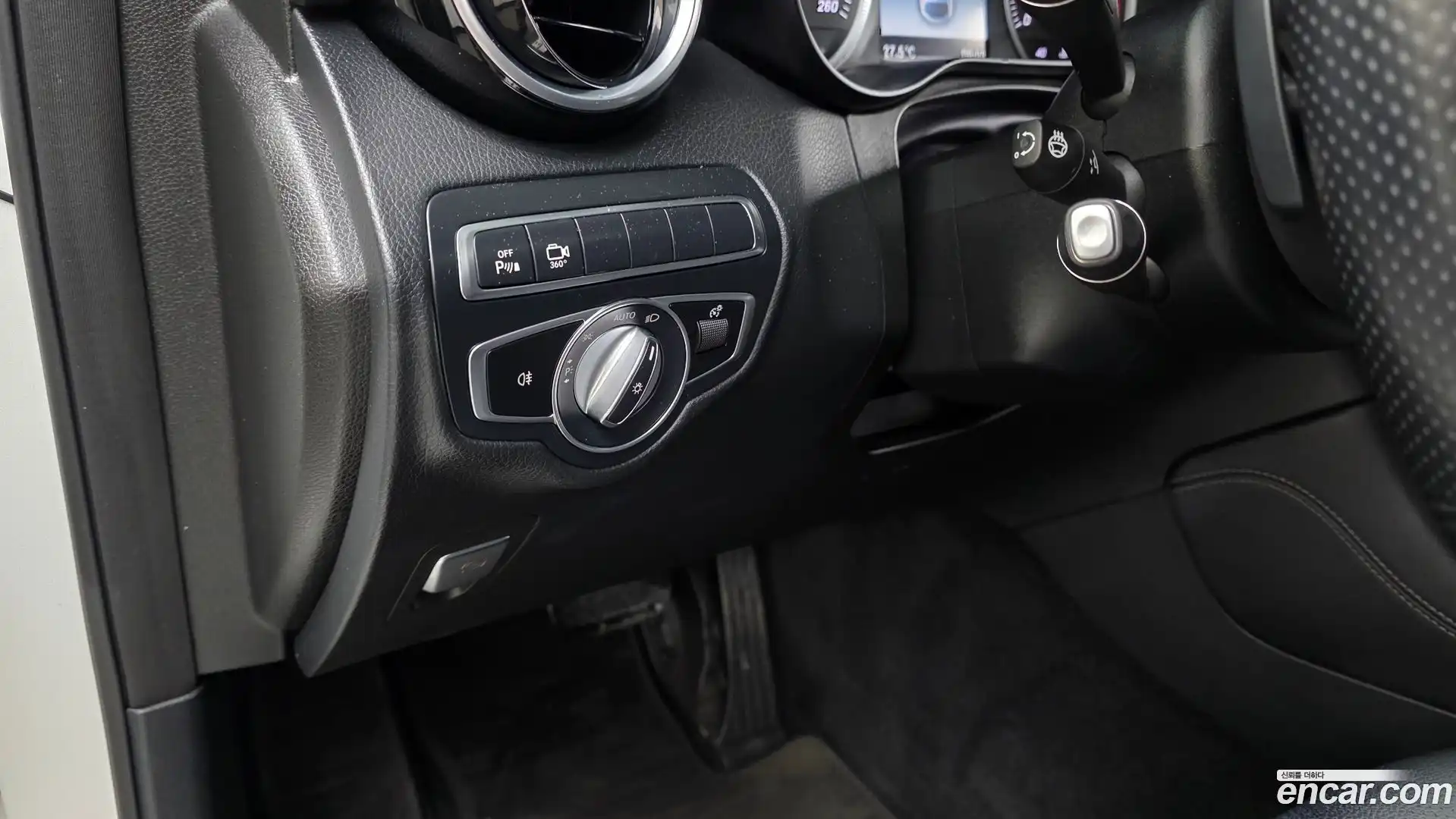 GLC-Class Mercedes-Benz 2018.3-OPTION-021